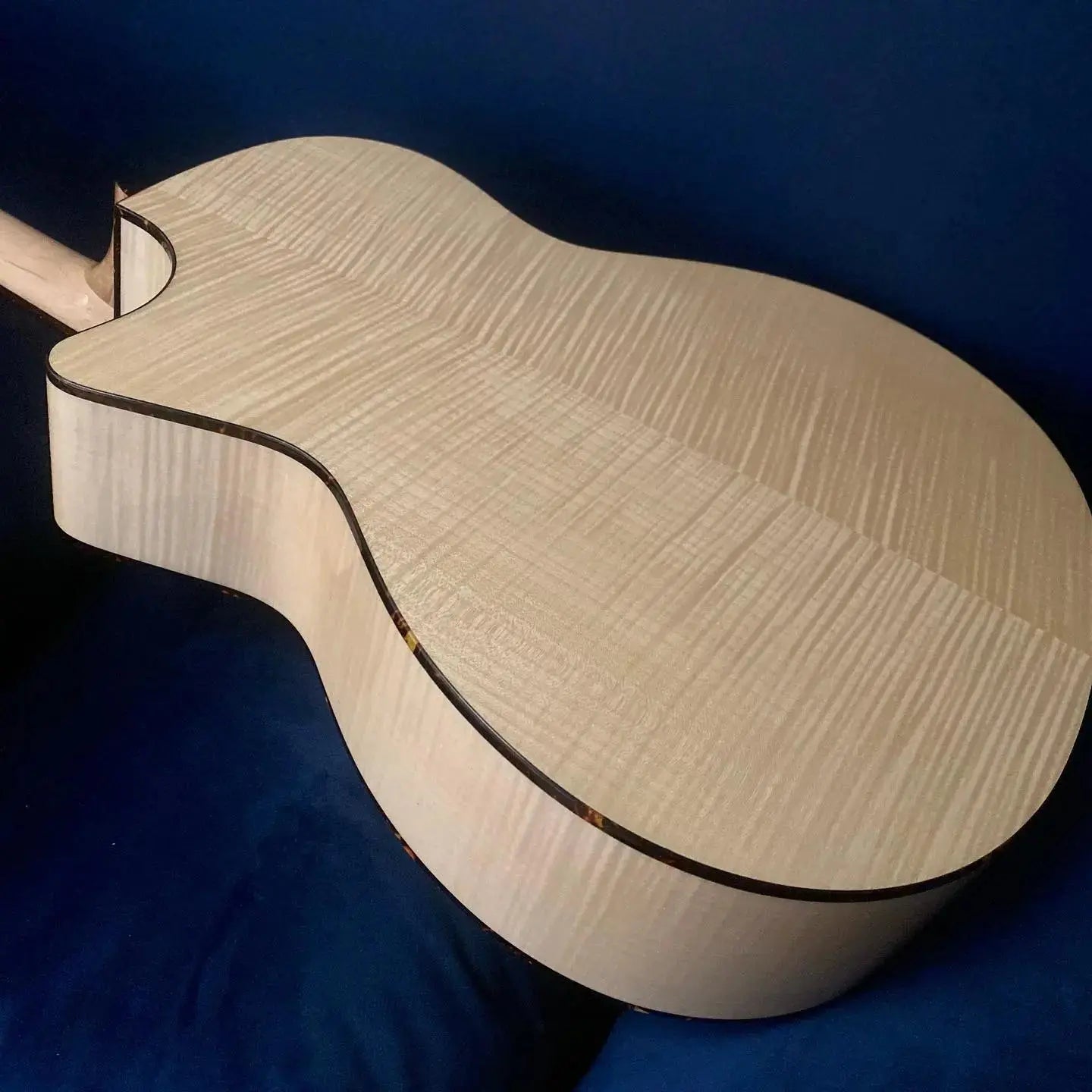 #eastmanguitars Highly Limited Edition... - Richards Guitars Of Stratford Upon Avon