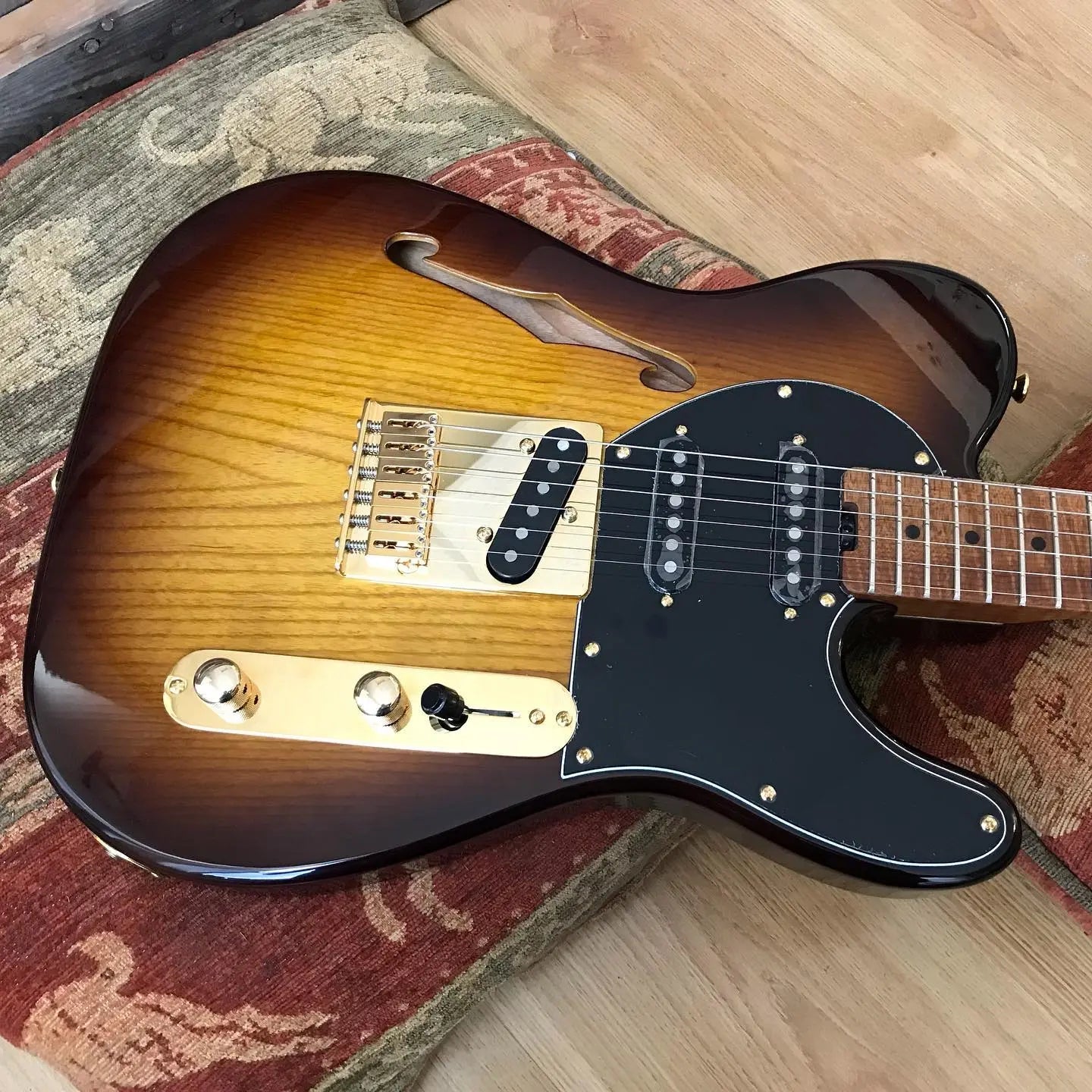Gordon Smith Guitars Classic T Semi Hollow Custom Totally Blows Me Away! - Richards Guitars Of Stratford Upon Avon