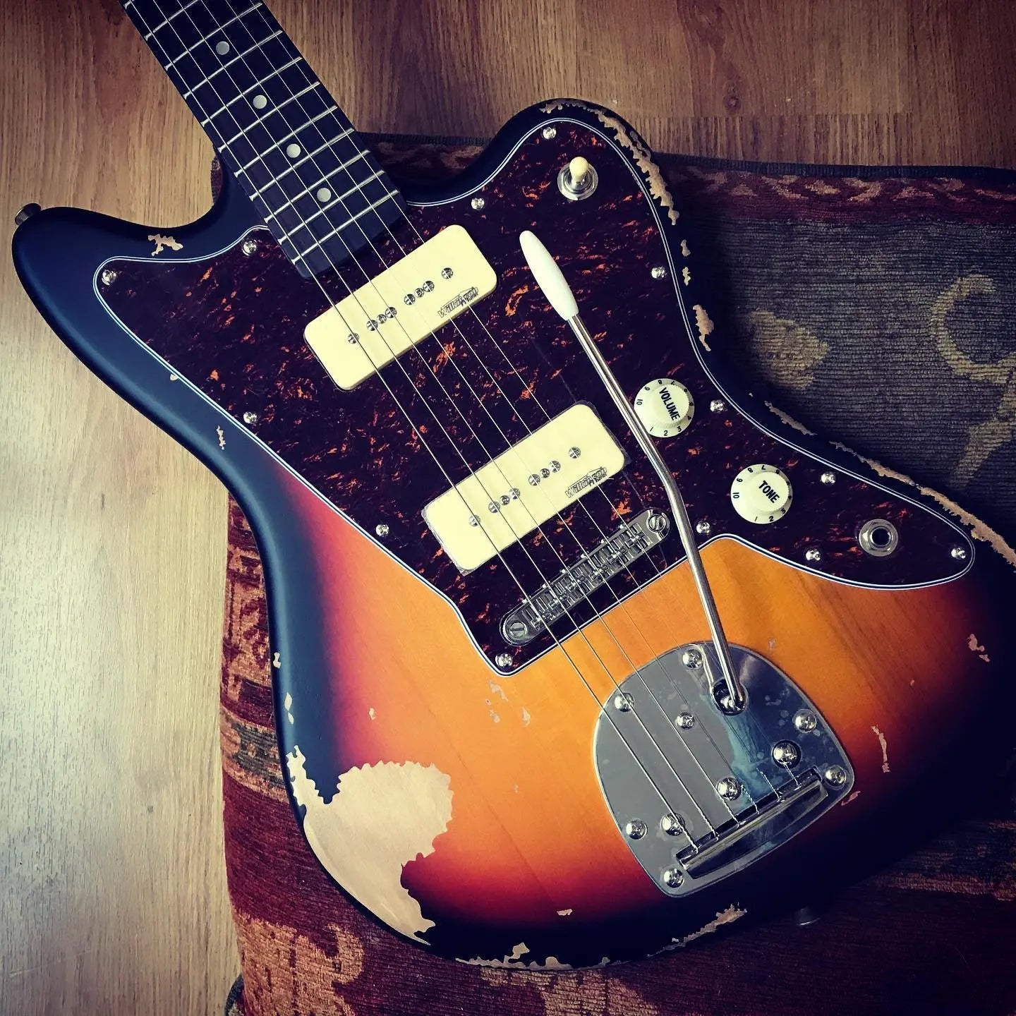 Vintage V65 Distressed Is a Stunning Little Guitar Backed Up By Our Exclusive Pre Sale Setup Service - Richards Guitars Of Stratford Upon Avon