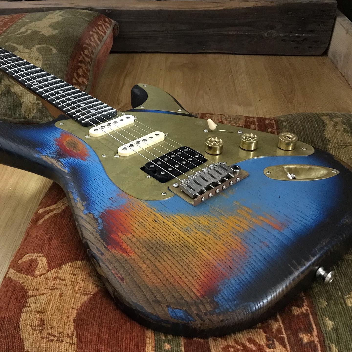Paoletti-Stratospheric-Guitars Richards Guitars Of Stratford Upon Avon