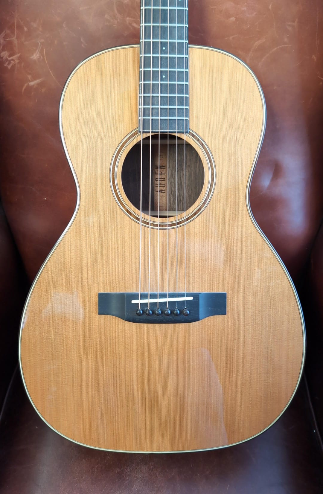 Auden Artist Rosewood Marlow (B-stock)