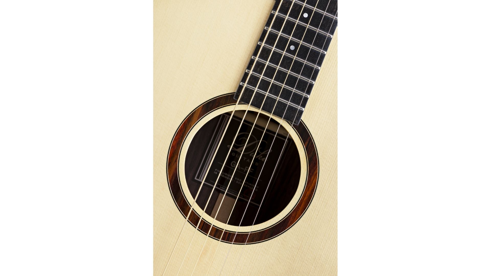 Duke GA-PF Acoustic Guitar (Inc. Deluxe Gigbag)