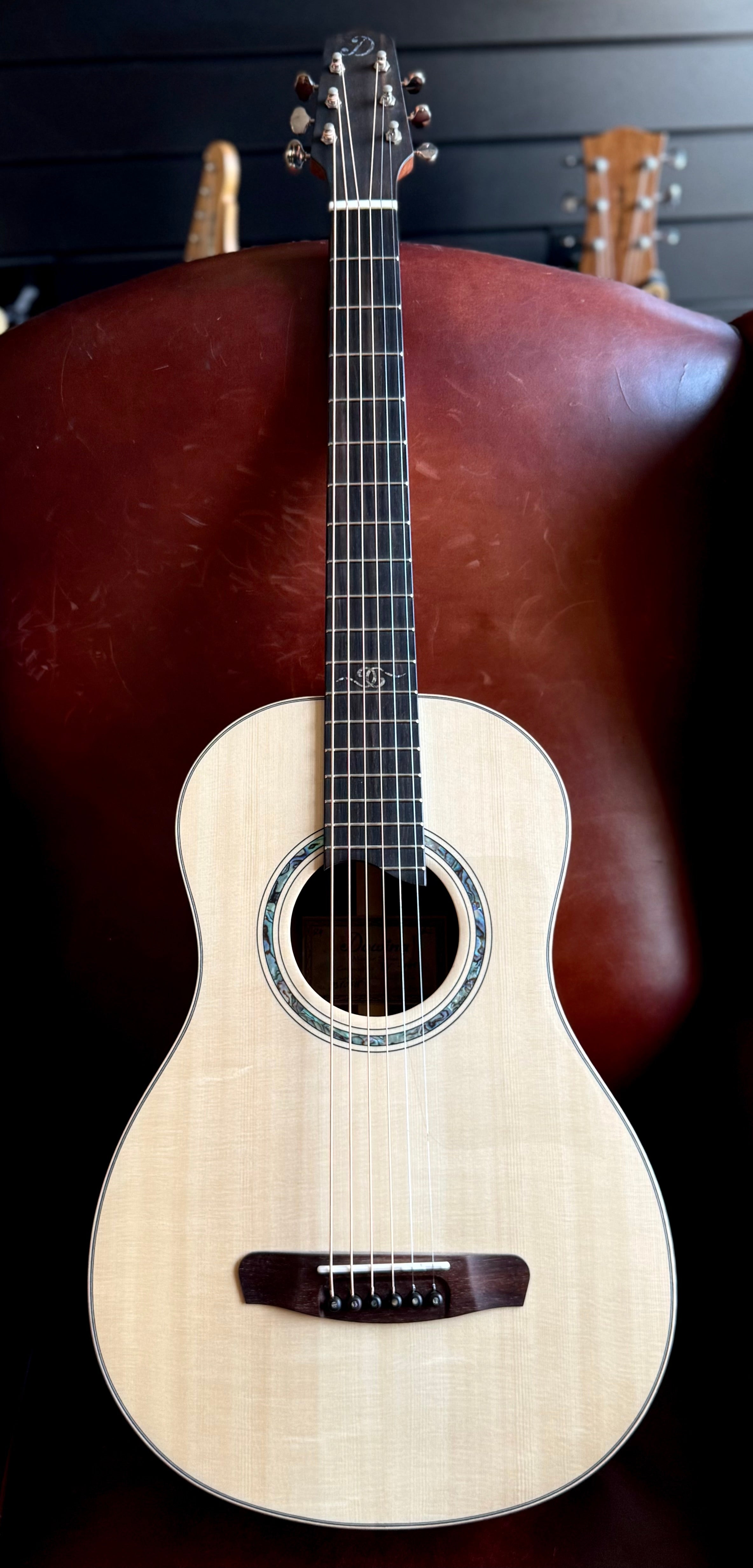 Dowina Granadillo Swiss Moon Spruce BV