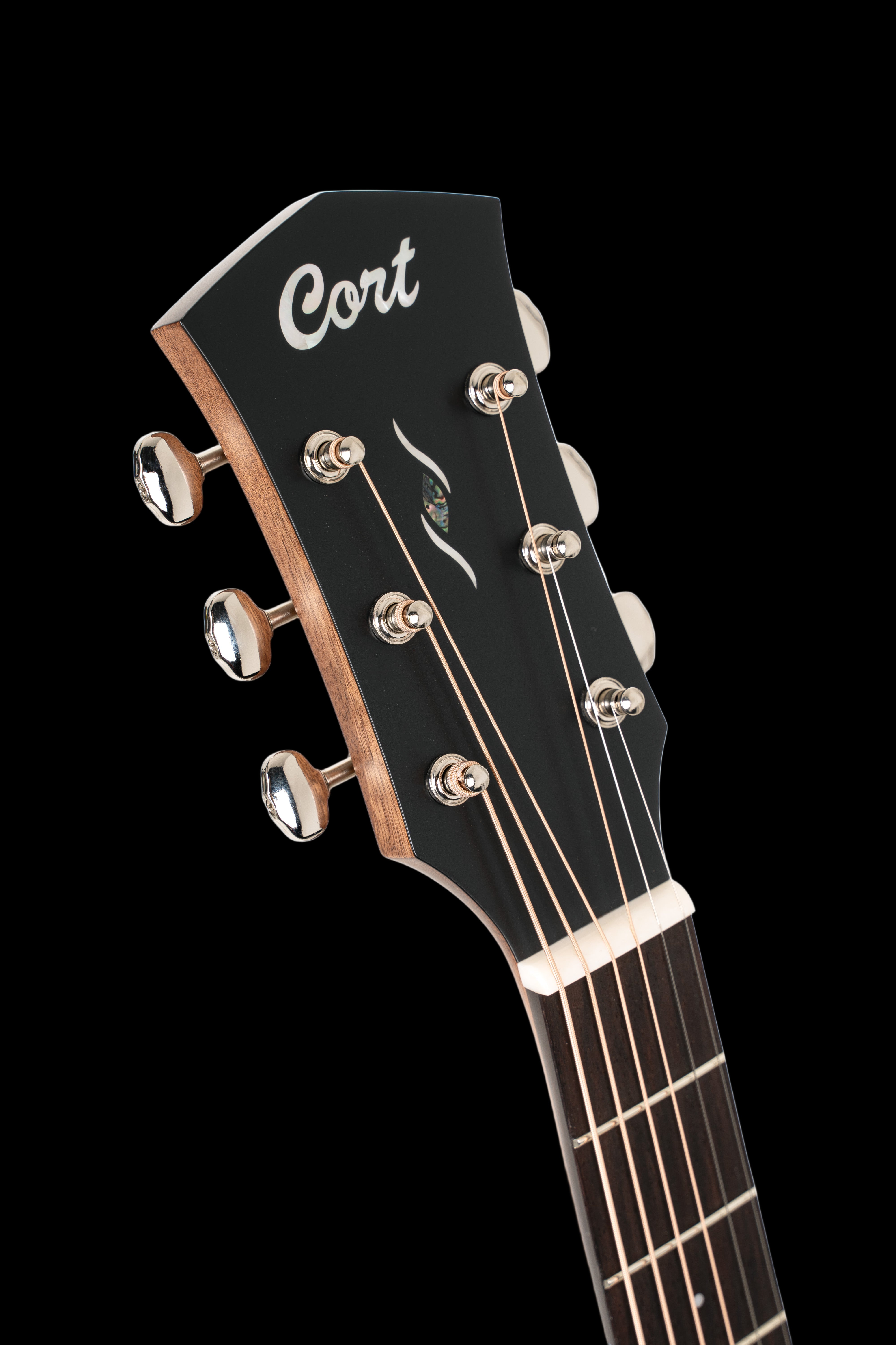 Cort ESSENCE-OC4 BTSG Electro Acoustic Guitar