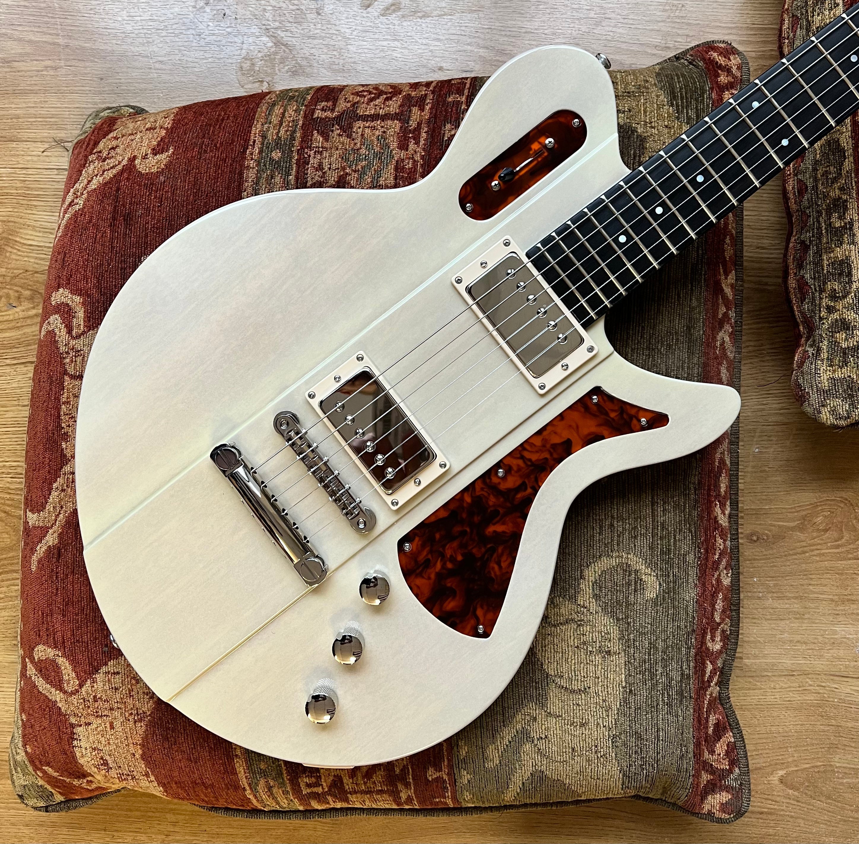 Eastman Juliet-PB Pomona Blonde (Price inc. Custom Pro Setup Package), Electric Guitar for sale at Richards Guitars.