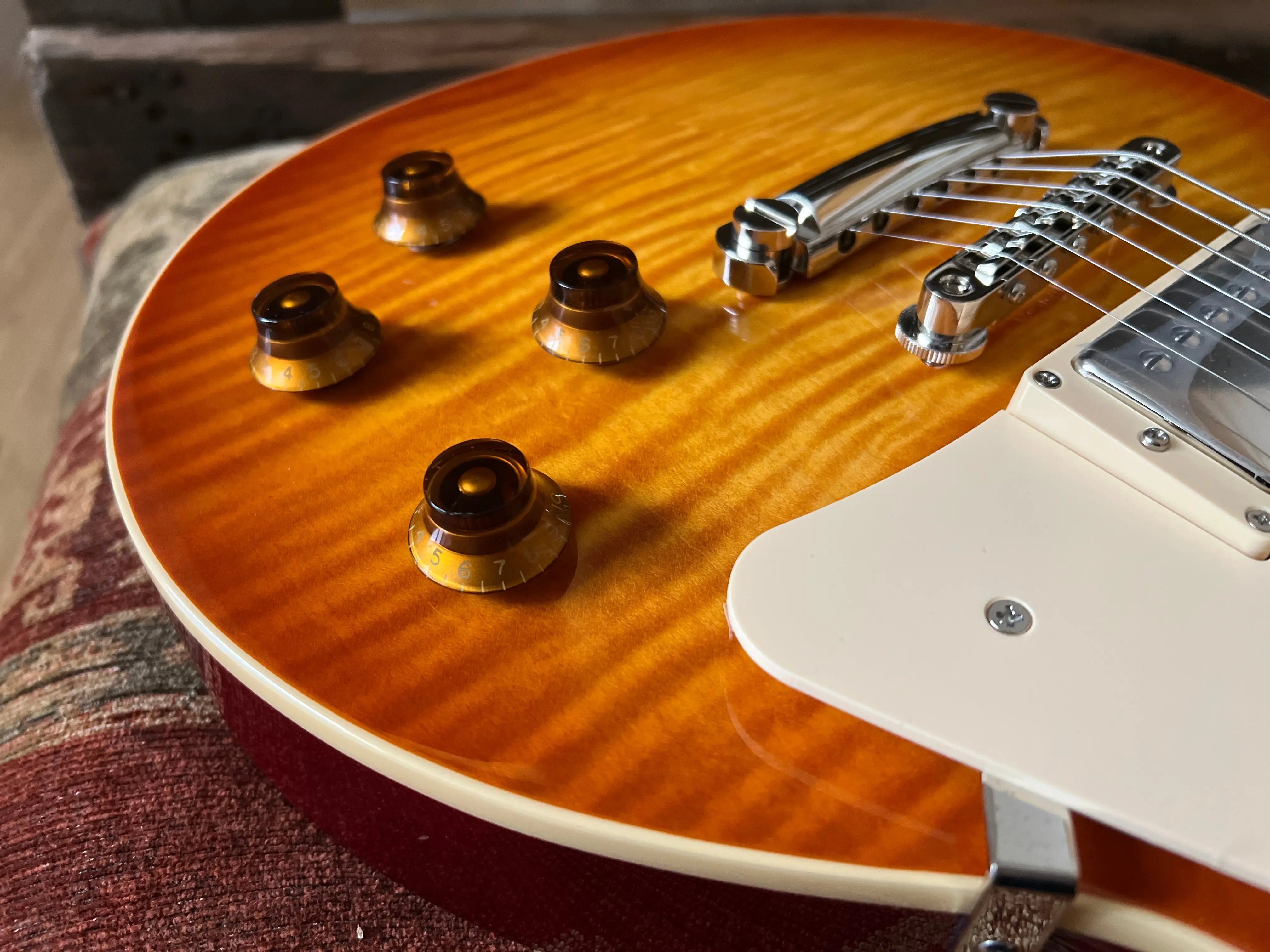 Buy FGN Neo Classic NLS10RFM Faded Cherry Burst With Gig Bag