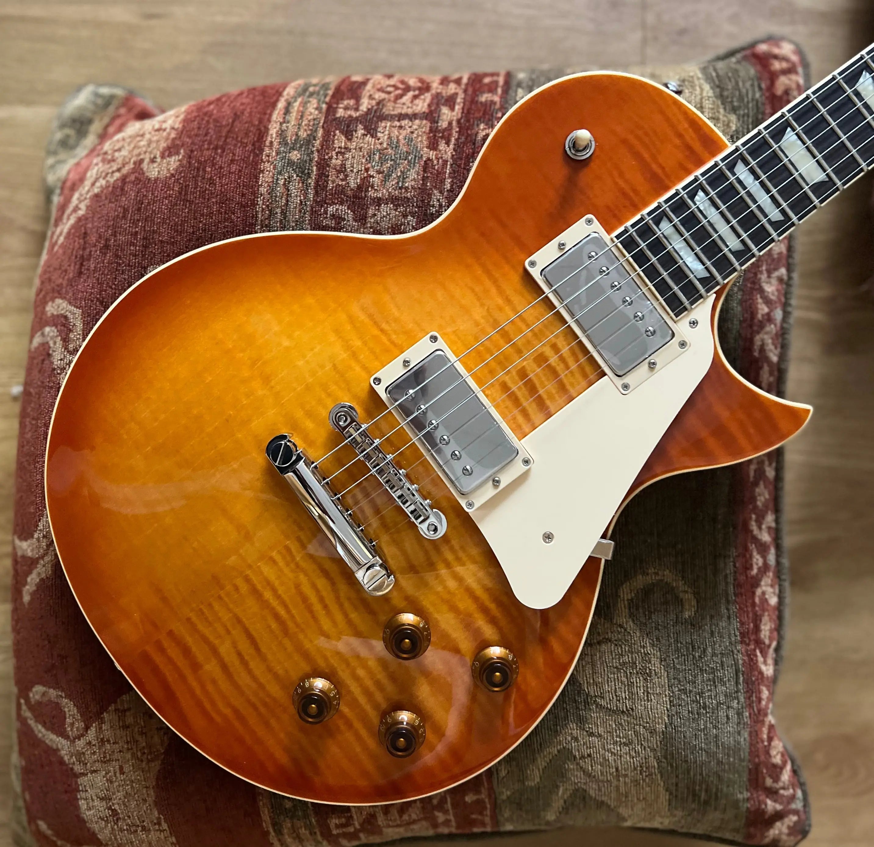 Buy FGN Neo Classic NLS10RFM Faded Cherry Burst With Gig Bag