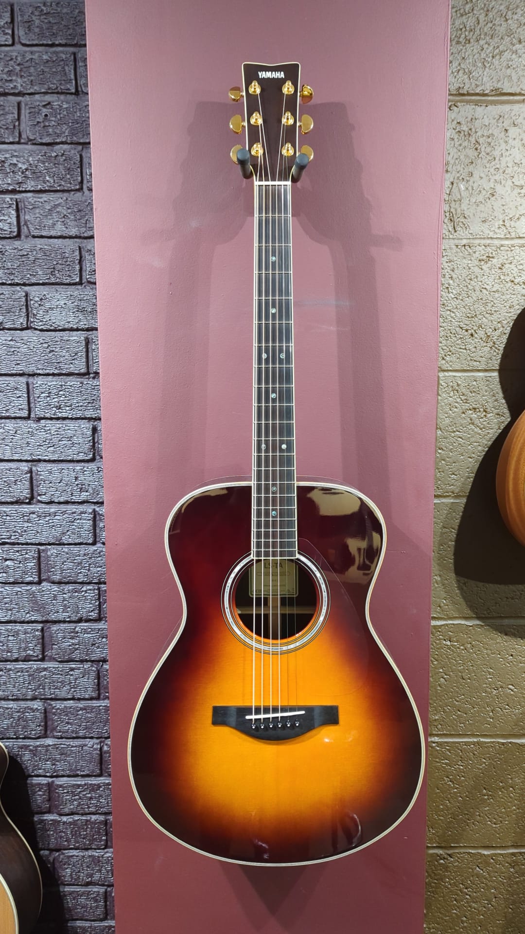 Yamaha LS-TA (used) A1 condition,  for sale at Richards Guitars.