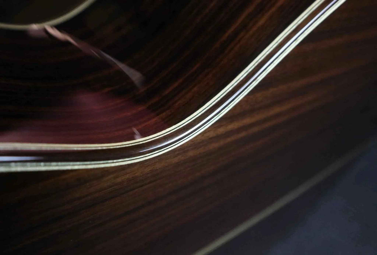 Auden Artist Rosewood Series - Chester Cedar Full Body