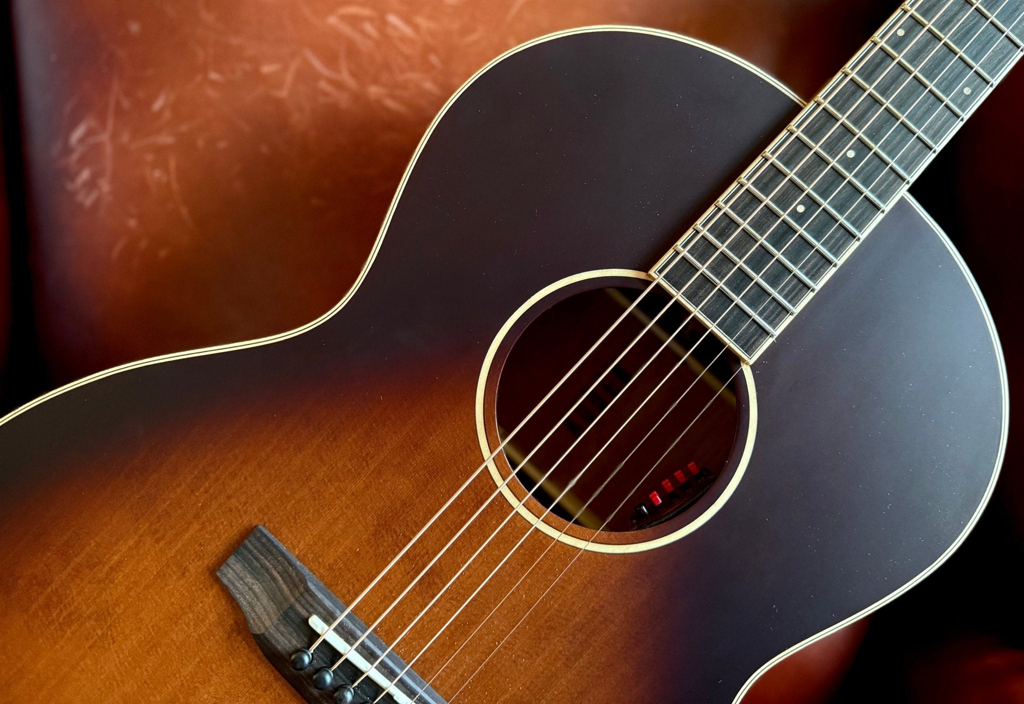 Auden Chester Tobacco Electro Acoustic Guitar - Richards Guitars Of Stratford Upon Avon