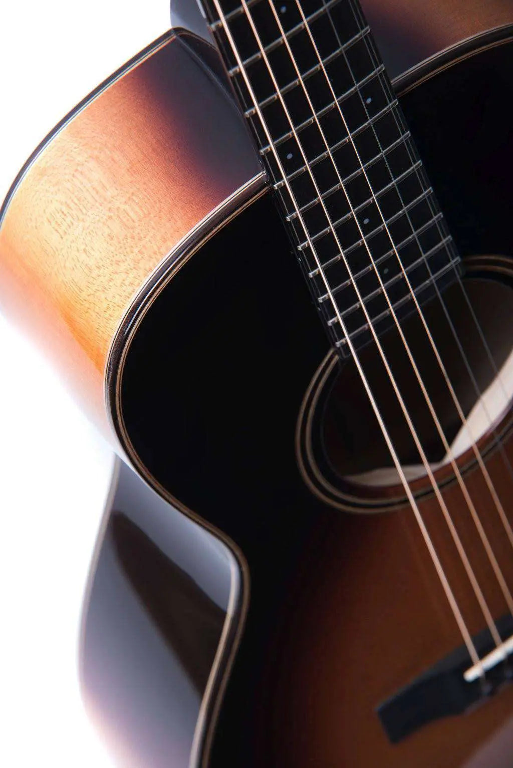 Auden Golden Sunburst Emily Rose Spruce/Maple Full Body. - Richards Guitars Of Stratford Upon Avon