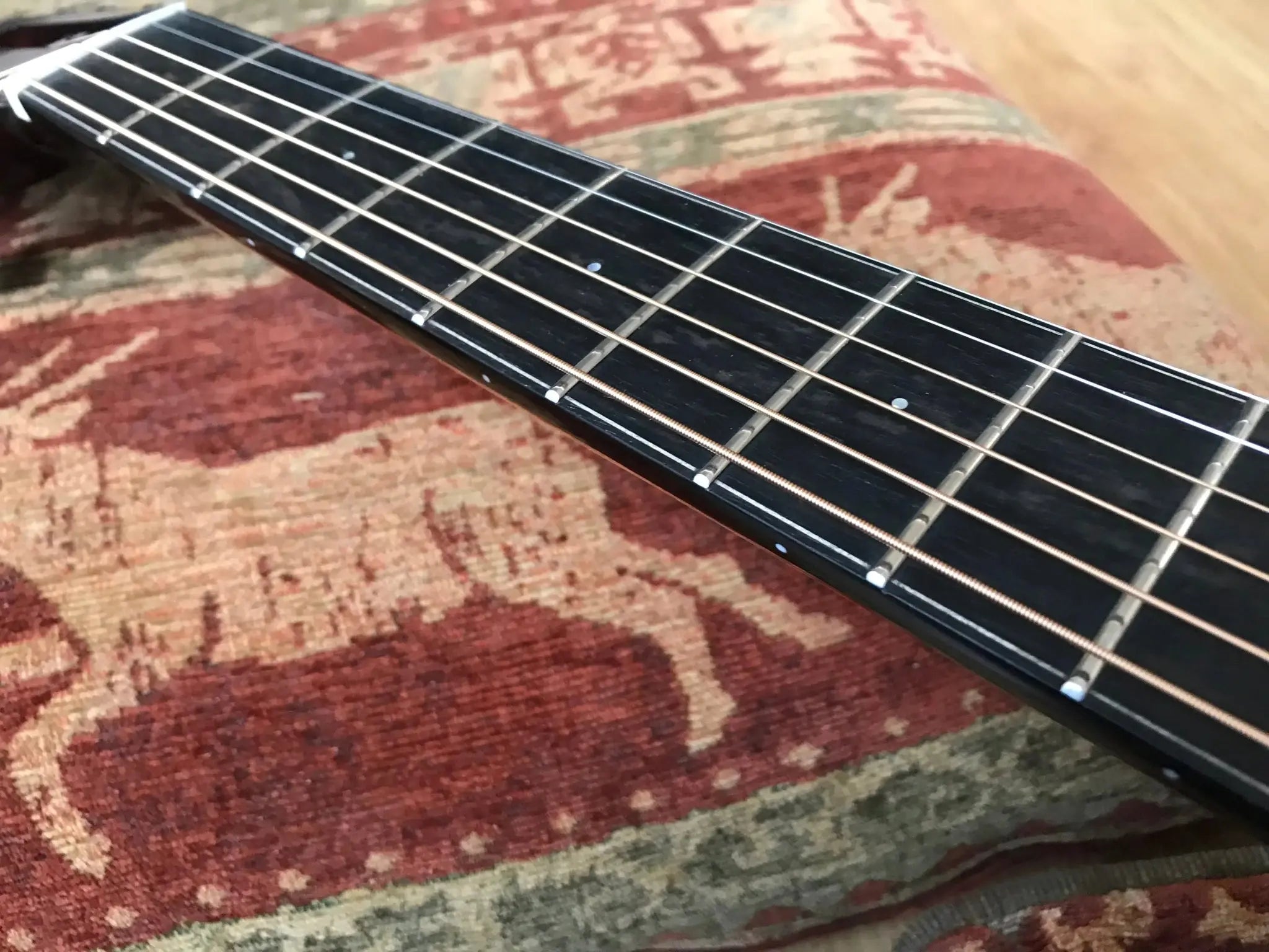 Auden Golden Sunburst Emily Rose Spruce/Maple Full Body. - Richards Guitars Of Stratford Upon Avon