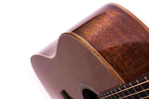 AUDEN MAHOGANY SERIES - COLTON CEDAR FULL BODY - Richards Guitars Of Stratford Upon Avon