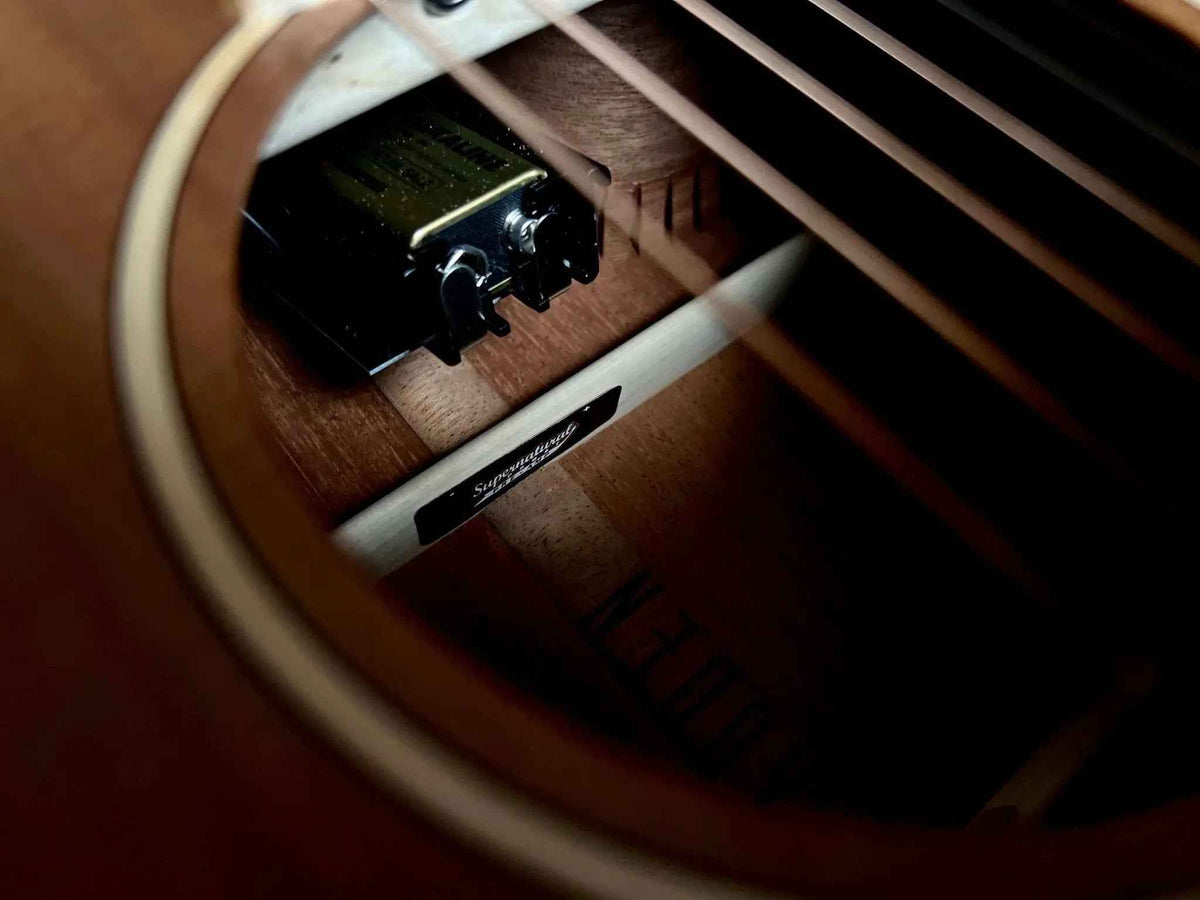 Auden Neo Series - Chester Cutaway