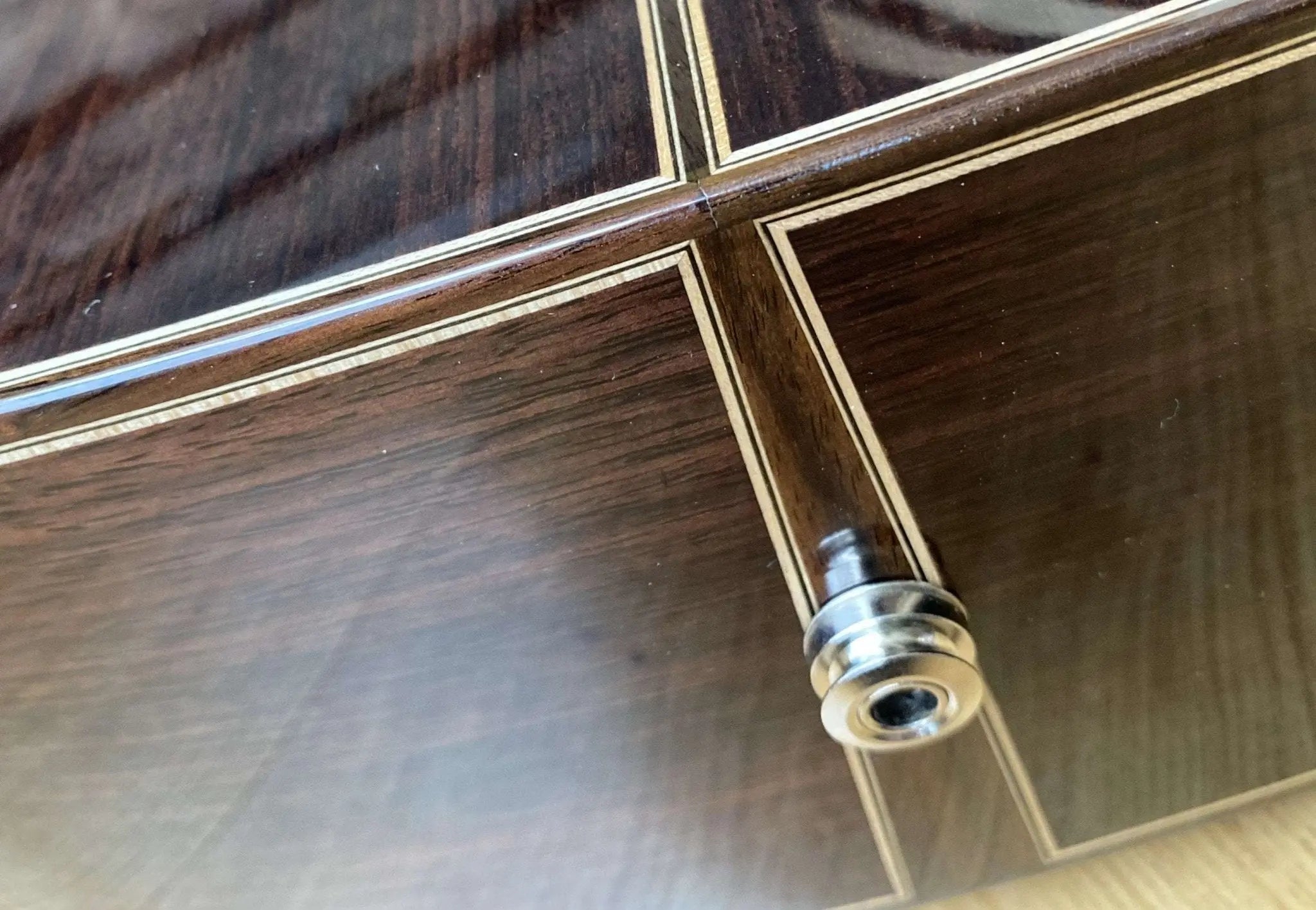 AUDEN ROSEWOOD SERIES – CHESTER 45 CEDAR CUTAWAY - Richards Guitars Of Stratford Upon Avon