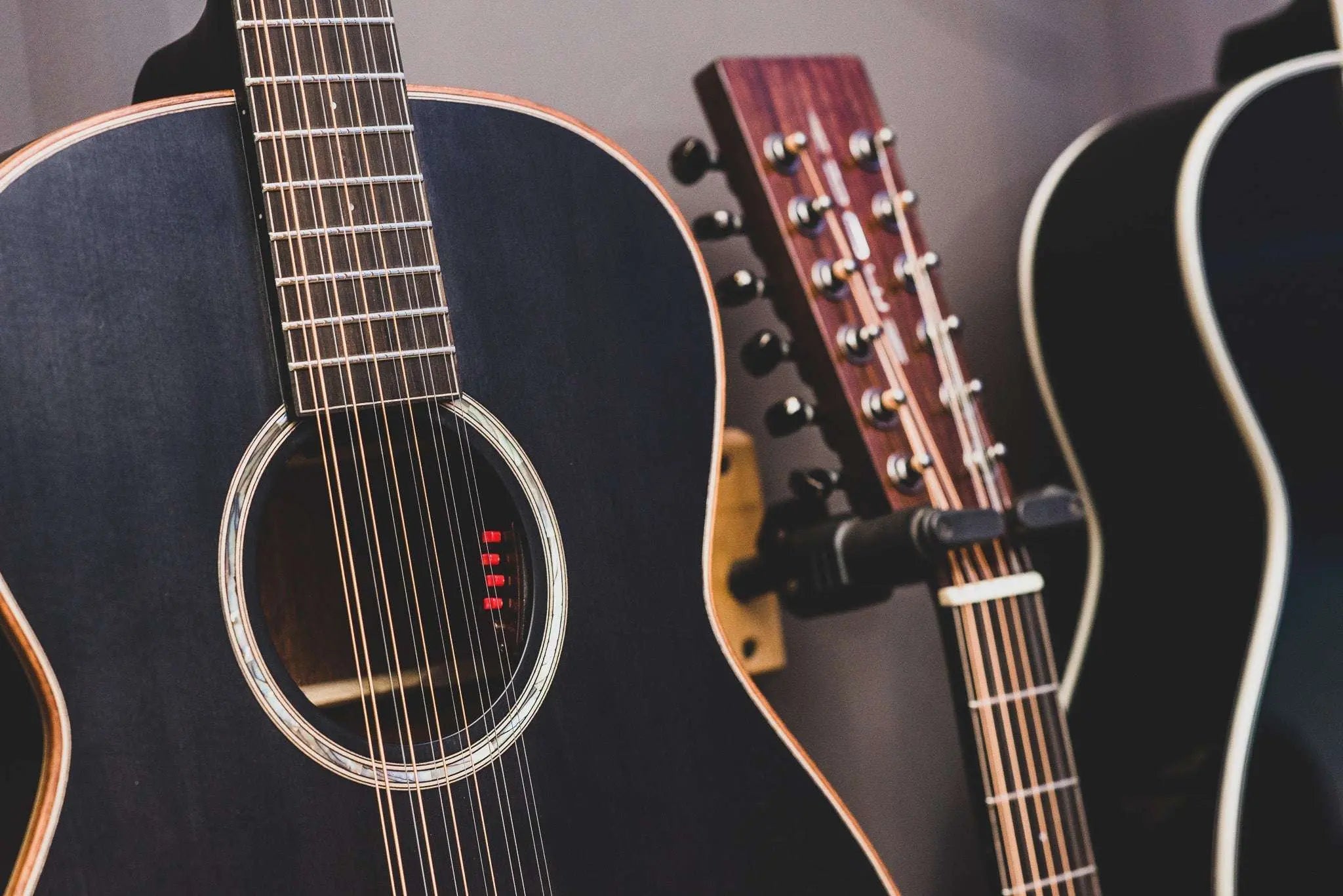 AUDEN SMOKEHOUSE SERIES - AUSTIN CUTAWAY - Richards Guitars Of Stratford Upon Avon