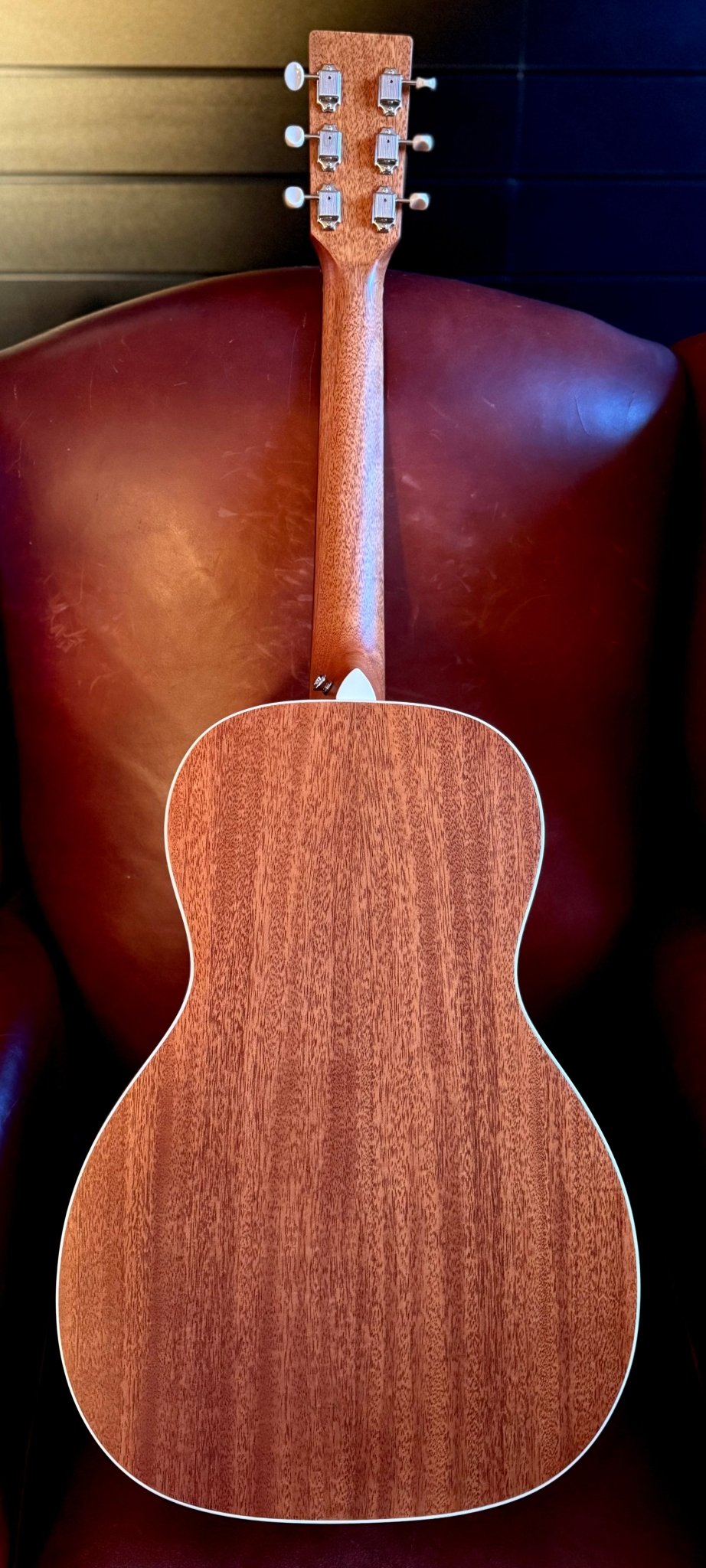 Auden TT Emily Rose Full Body Black Electro Acoustic Guitar - Richards Guitars Of Stratford Upon Avon