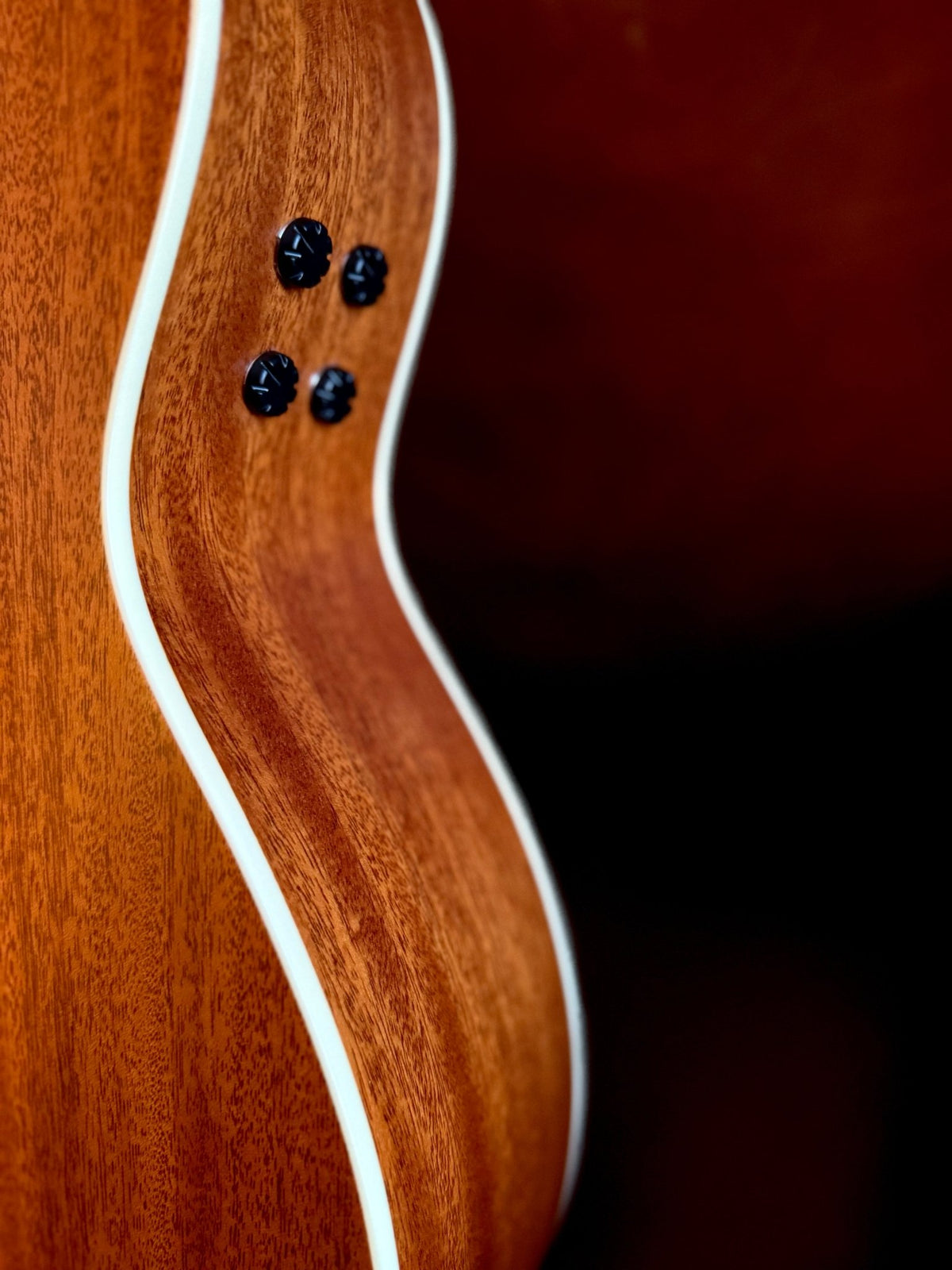 Auden TT Emily Rose Full Body Black Electro Acoustic Guitar - Richards Guitars Of Stratford Upon Avon