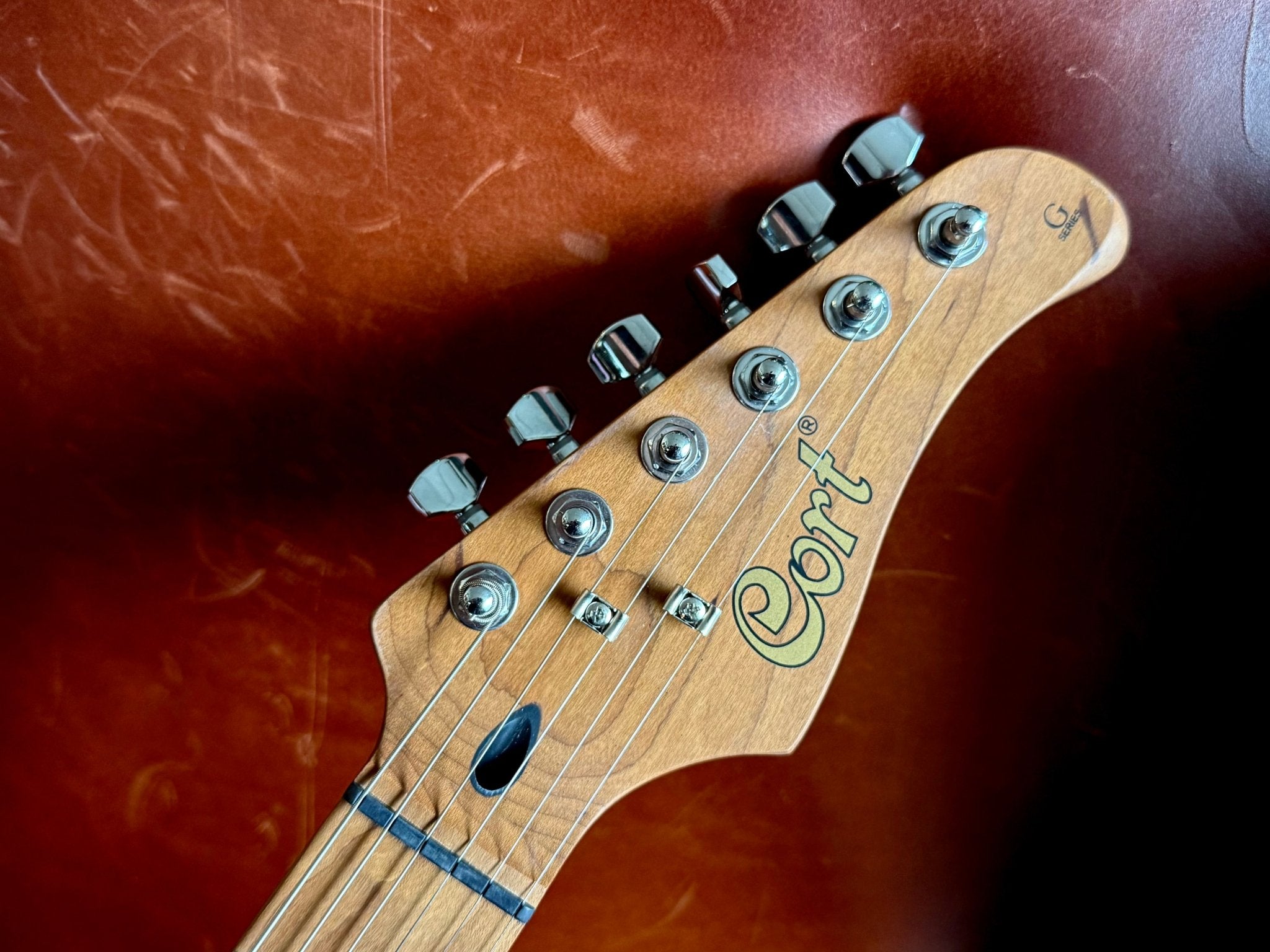 Cort G250 SE Vivid Burgundy w'£225 Custom Pro Setup Package & FREE Delivery - Richards Guitars Of Stratford Upon Avon