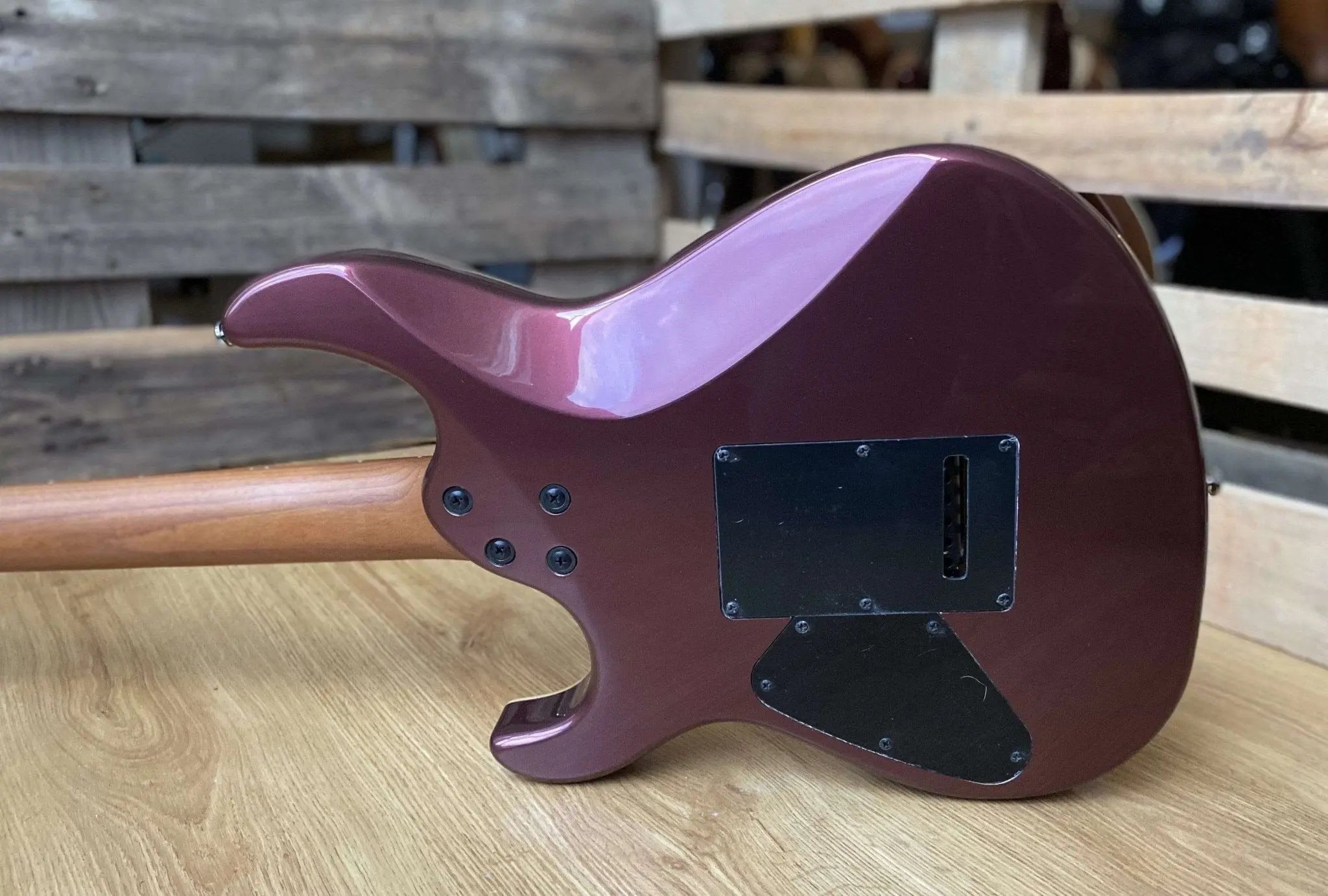 Cort G300 Pro Vivid Burgundy - Richards Guitars Of Stratford Upon Avon