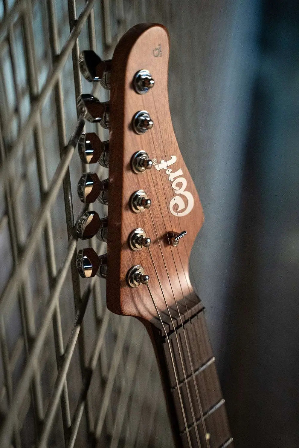 Cort G300 Raw Natural Satin - Richards Guitars Of Stratford Upon Avon