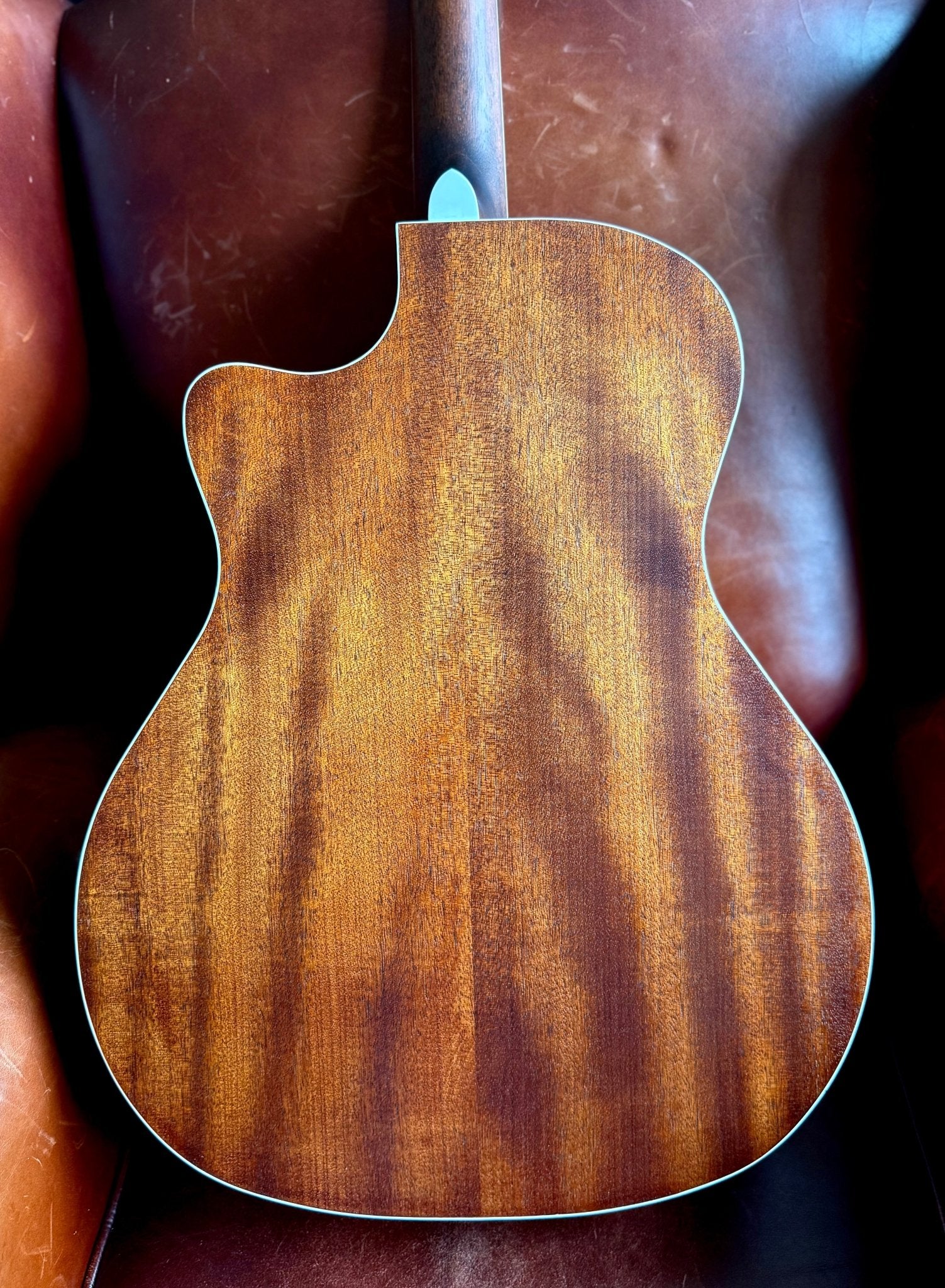 Cort Grand Regal MEDX Open Pore - Richards Guitars Of Stratford Upon Avon