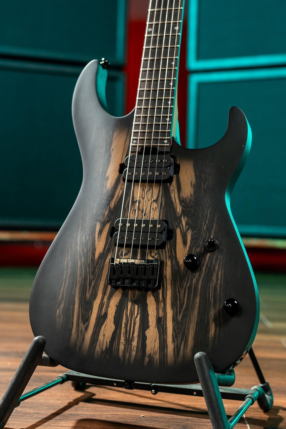 Cort KX500 Pale Moon Electric Guitar. Incredible Spec Rock Guitar 2026 - Richards Guitars Of Stratford Upon Avon