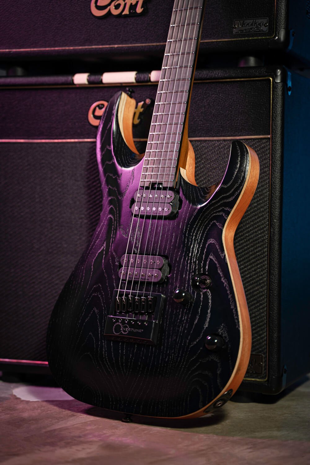 Cort KX700 Evertune Open Pore Black w/bag - Richards Guitars Of Stratford Upon Avon