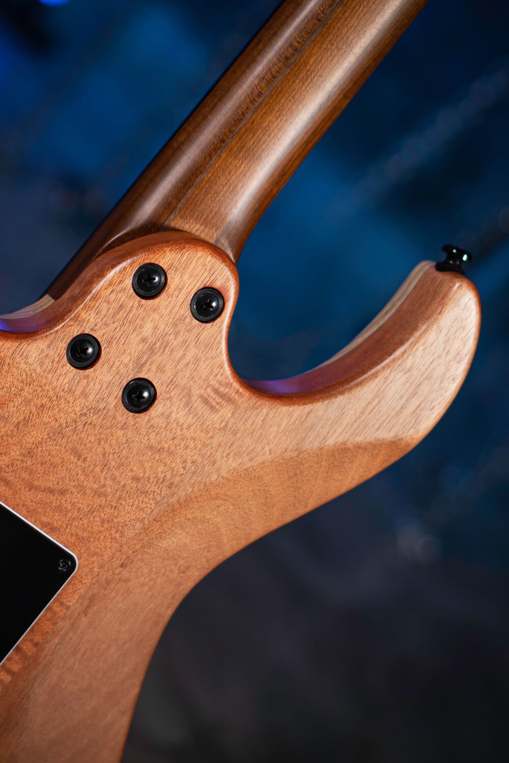 Cort KX700 Evertune Open Pore Black w/bag - Richards Guitars Of Stratford Upon Avon