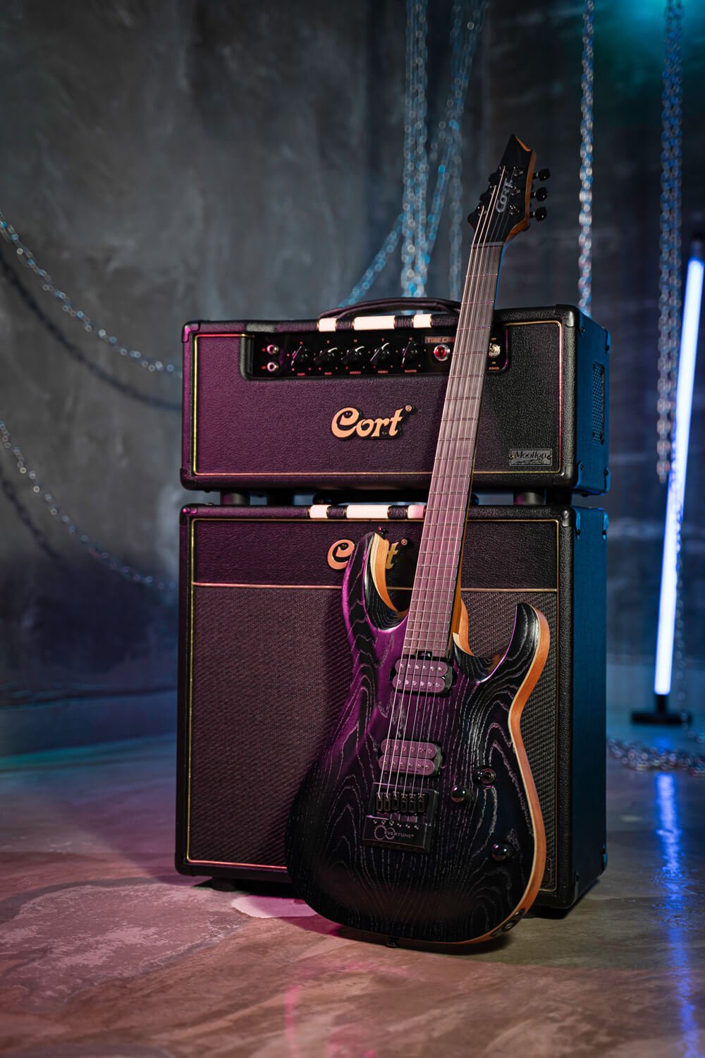 Cort KX700 Evertune Open Pore Black w/bag - Richards Guitars Of Stratford Upon Avon