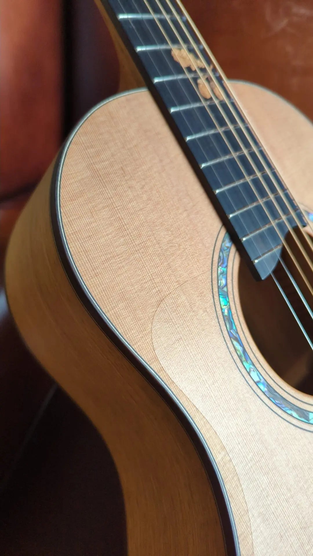 Dowina Dub (Slovak Oak) BV Parlour Left handed (Used) - Richards Guitars Of Stratford Upon Avon