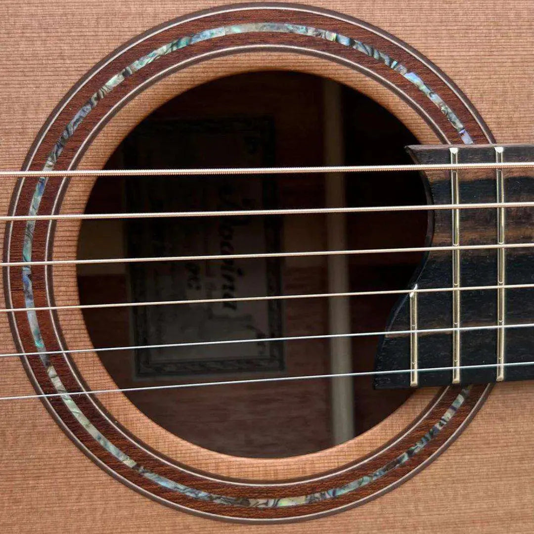 Dowina Mahogany GAC - Richards Guitars Of Stratford Upon Avon