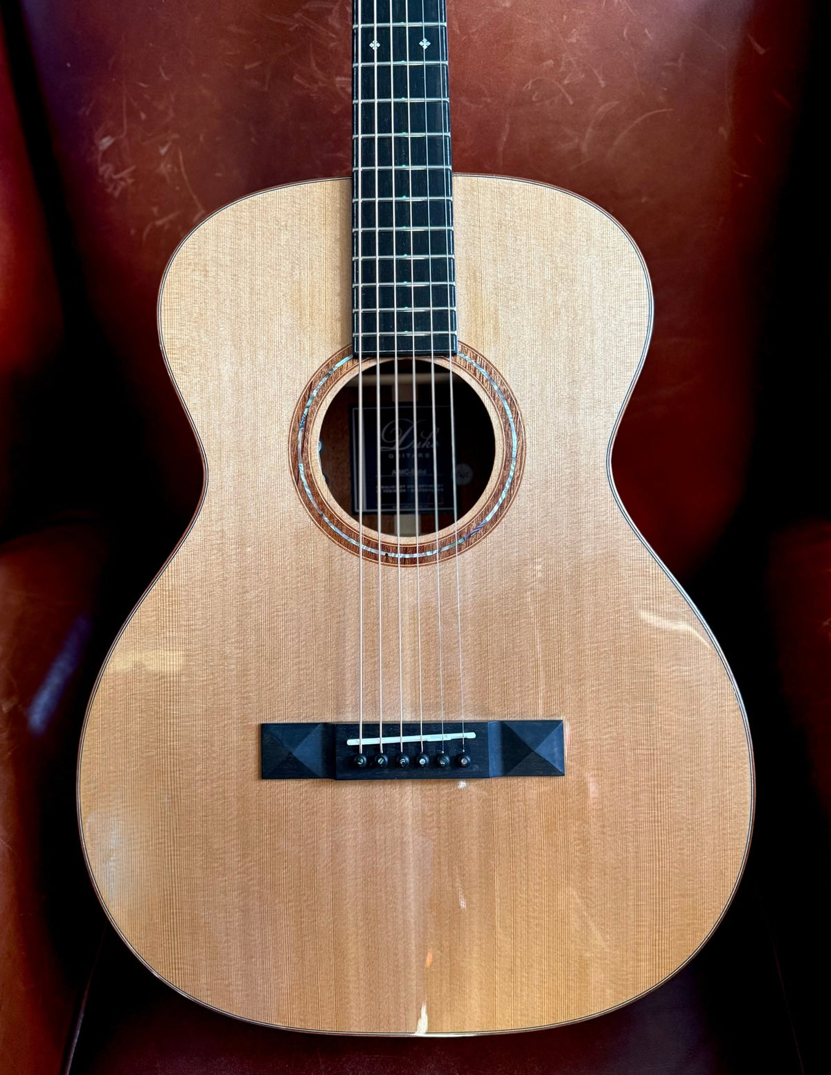 Duke A-MC-Solid Acoustic Guitar (Inc Deluxe Gigbag) - Richards Guitars Of Stratford Upon Avon