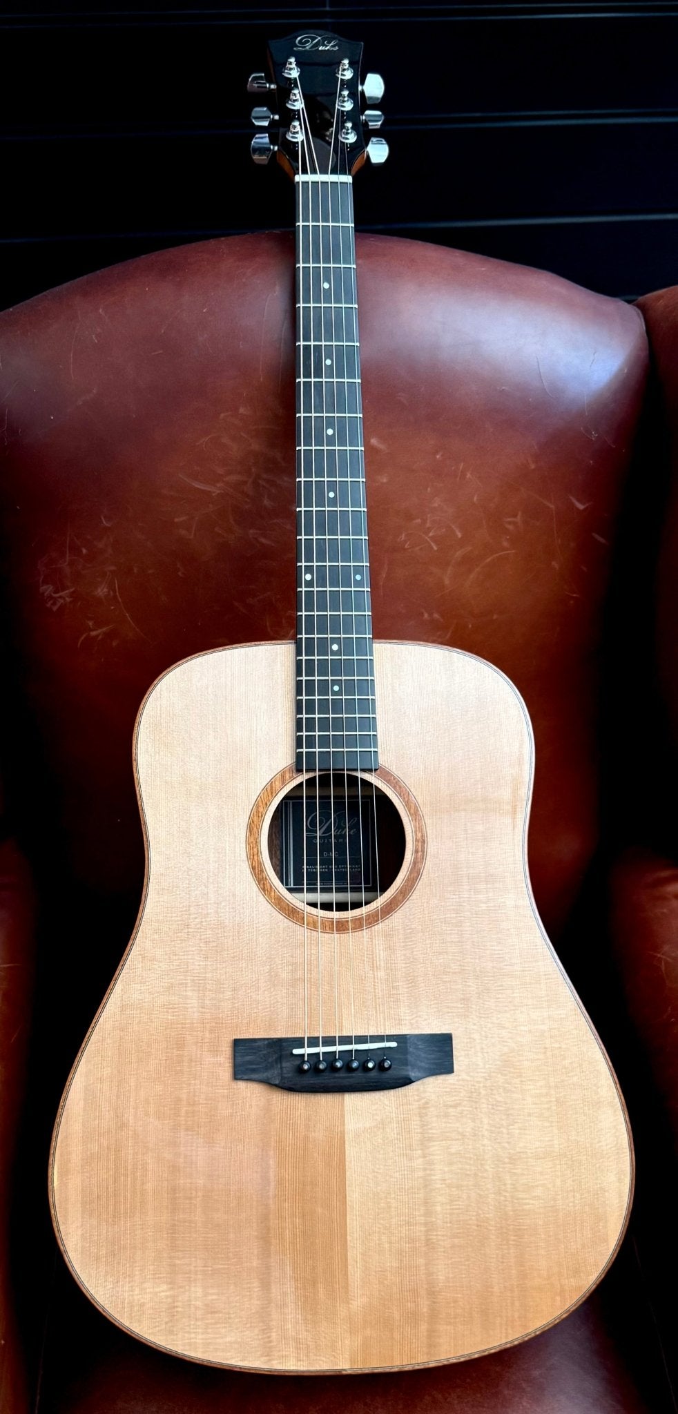Duke D-MC Dreadnougt Acoustic Guitar - Richards Guitars Of Stratford Upon Avon