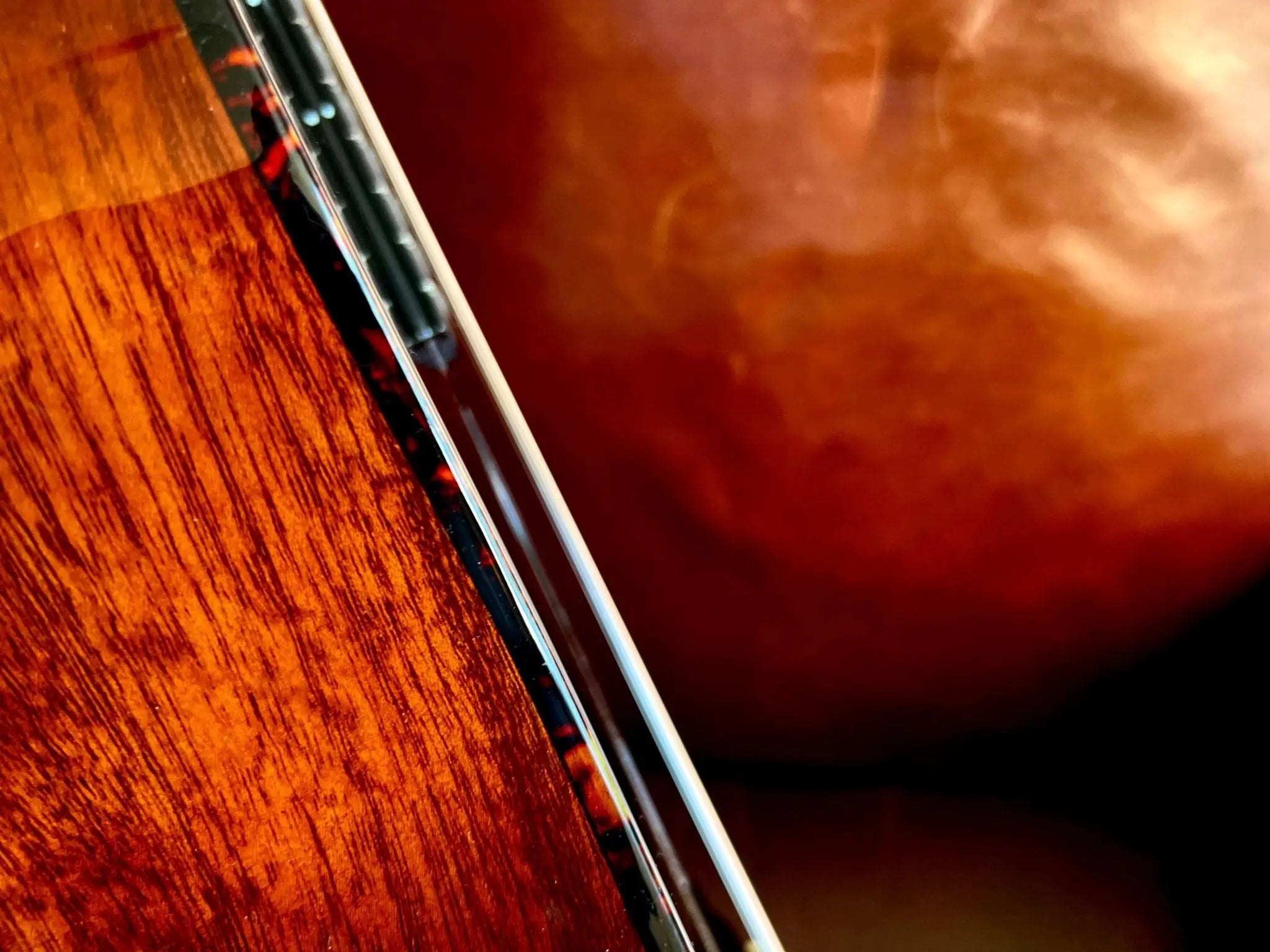 Eastman AC122 - 2CE - DLX - SB (Price inc. Custom Pro Setup Package) - Richards Guitars Of Stratford Upon Avon