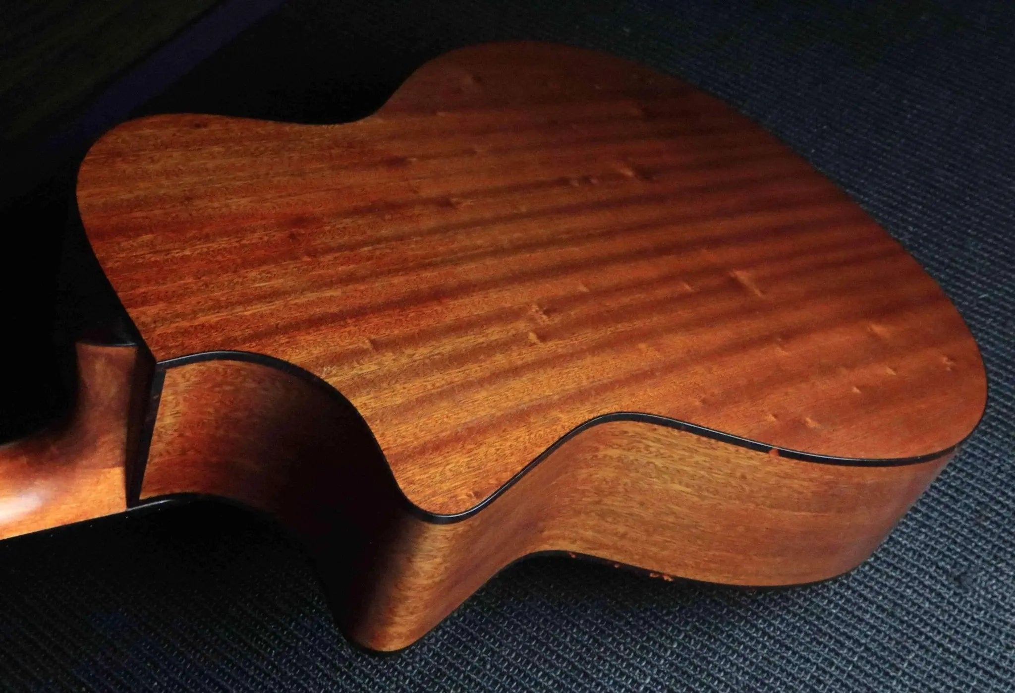 Eastman AC122L - 1CE Left Handed Electro Acoustic Guitar (Price inc. Custom Pro Setup Package) - Richards Guitars Of Stratford Upon Avon