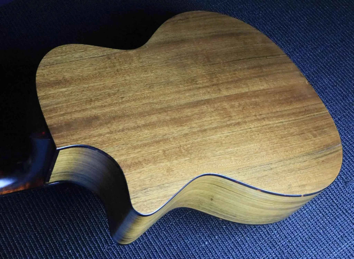 Eastman AC222CE Natural Electro Acoustic Guitar (Price inc. Custom Pro Setup Package)