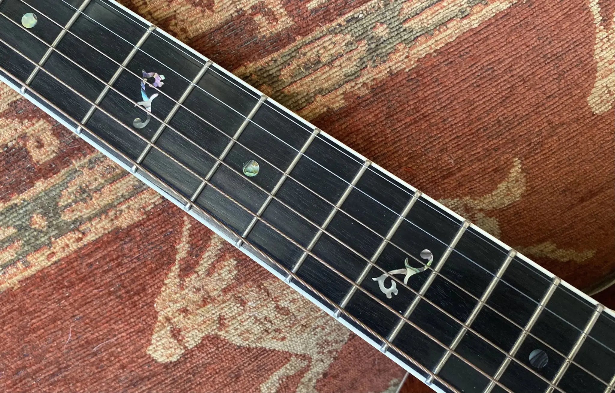 Eastman AC322CE Grand Auditorium Electro Acoustic Guitar w/ cutaway (Price inc. Custom Pro Setup Package) - Richards Guitars Of Stratford Upon Avon