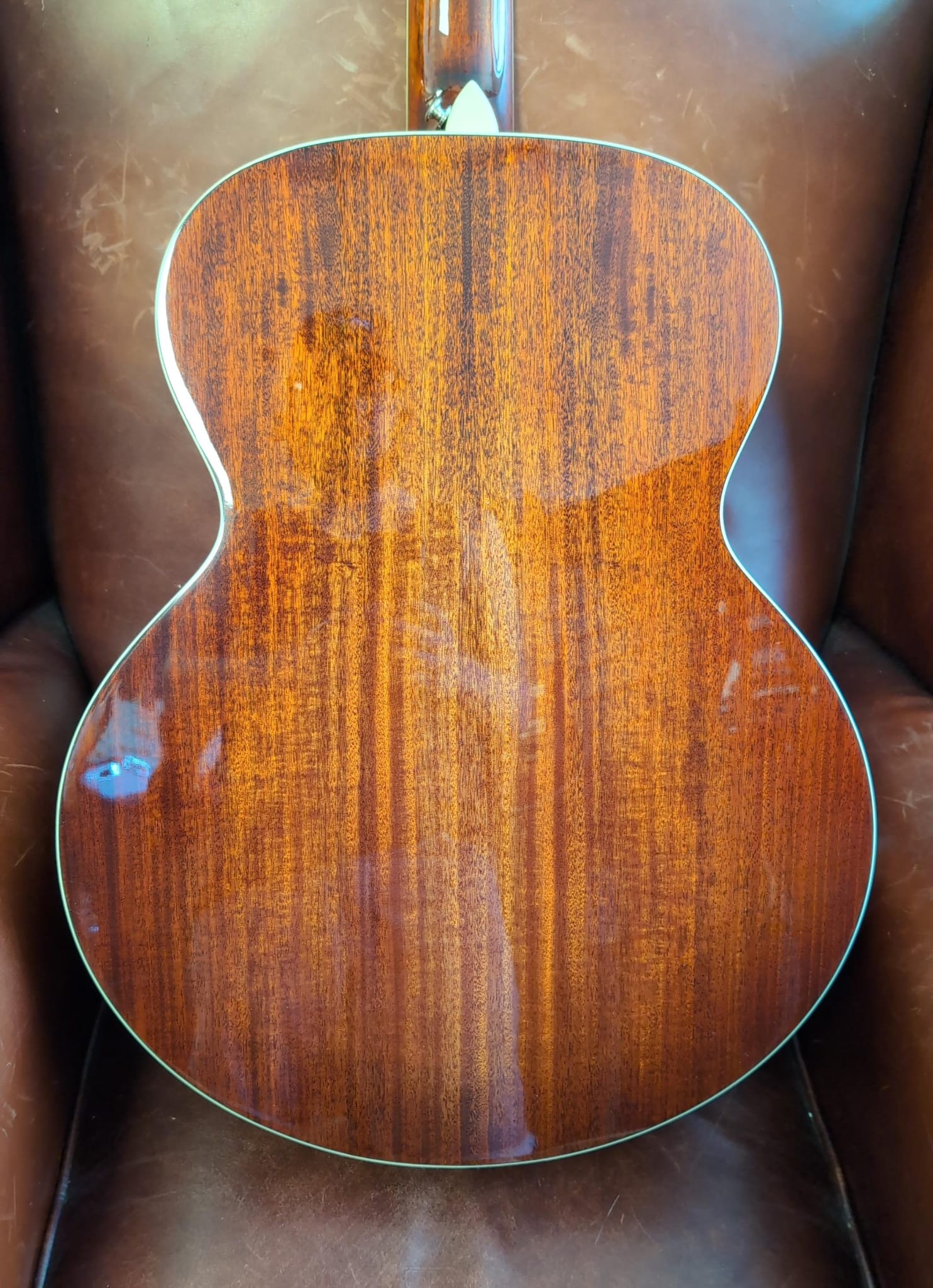 Eastman AC330 - 12E Jumbo 12 string (B - Stock) (Price inc. Custom Pro Setup Package) - Richards Guitars Of Stratford Upon Avon