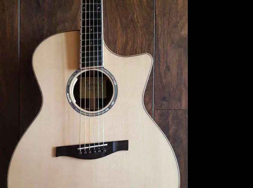 Eastman AC822CE-FF Natural Electro Acoustic Guitar (Price inc. Custom Pro Setup Package)