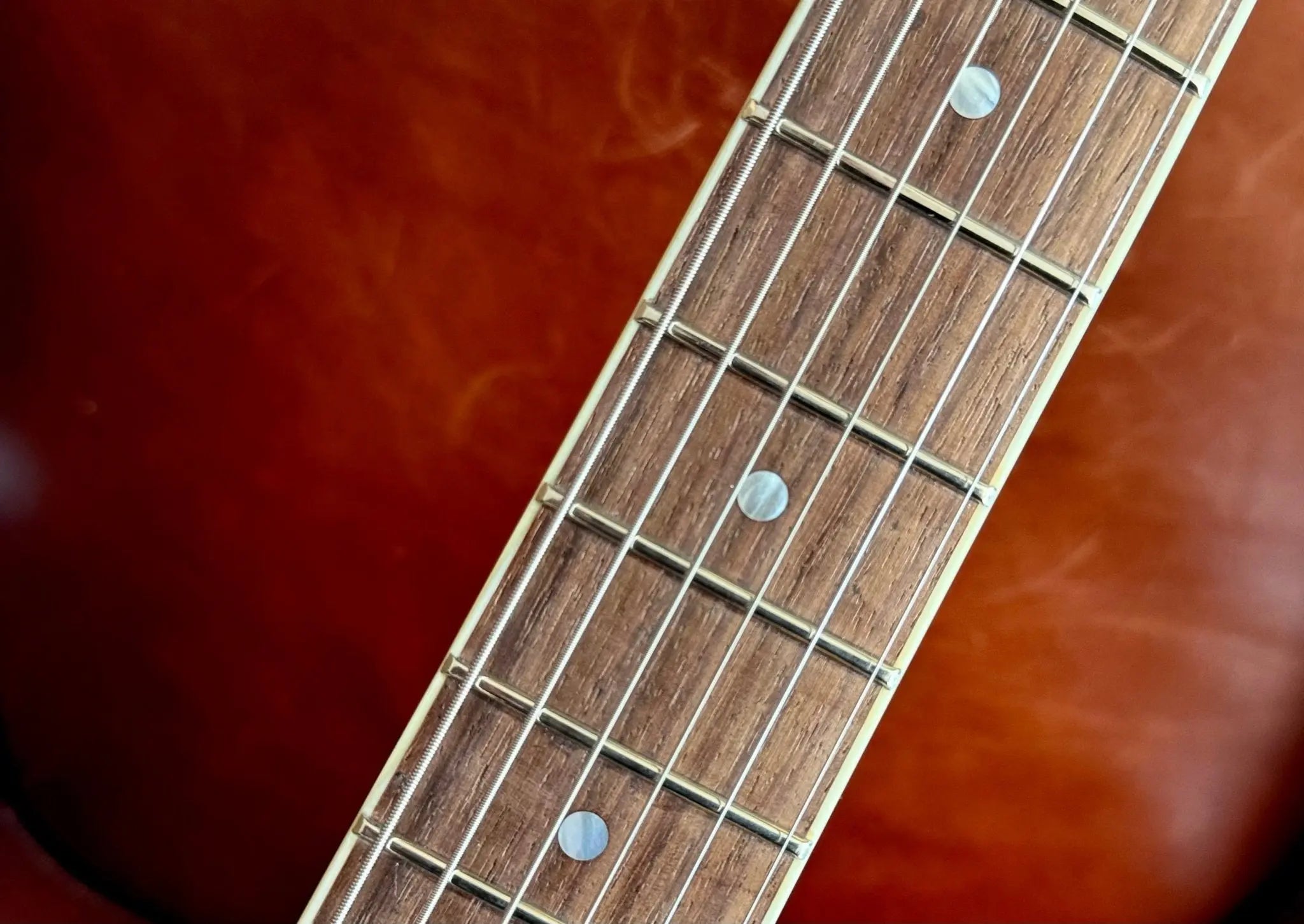Buy Eastman AR405 P90/TV Archtop Electric Guitar (Custom Pro Exclusive)