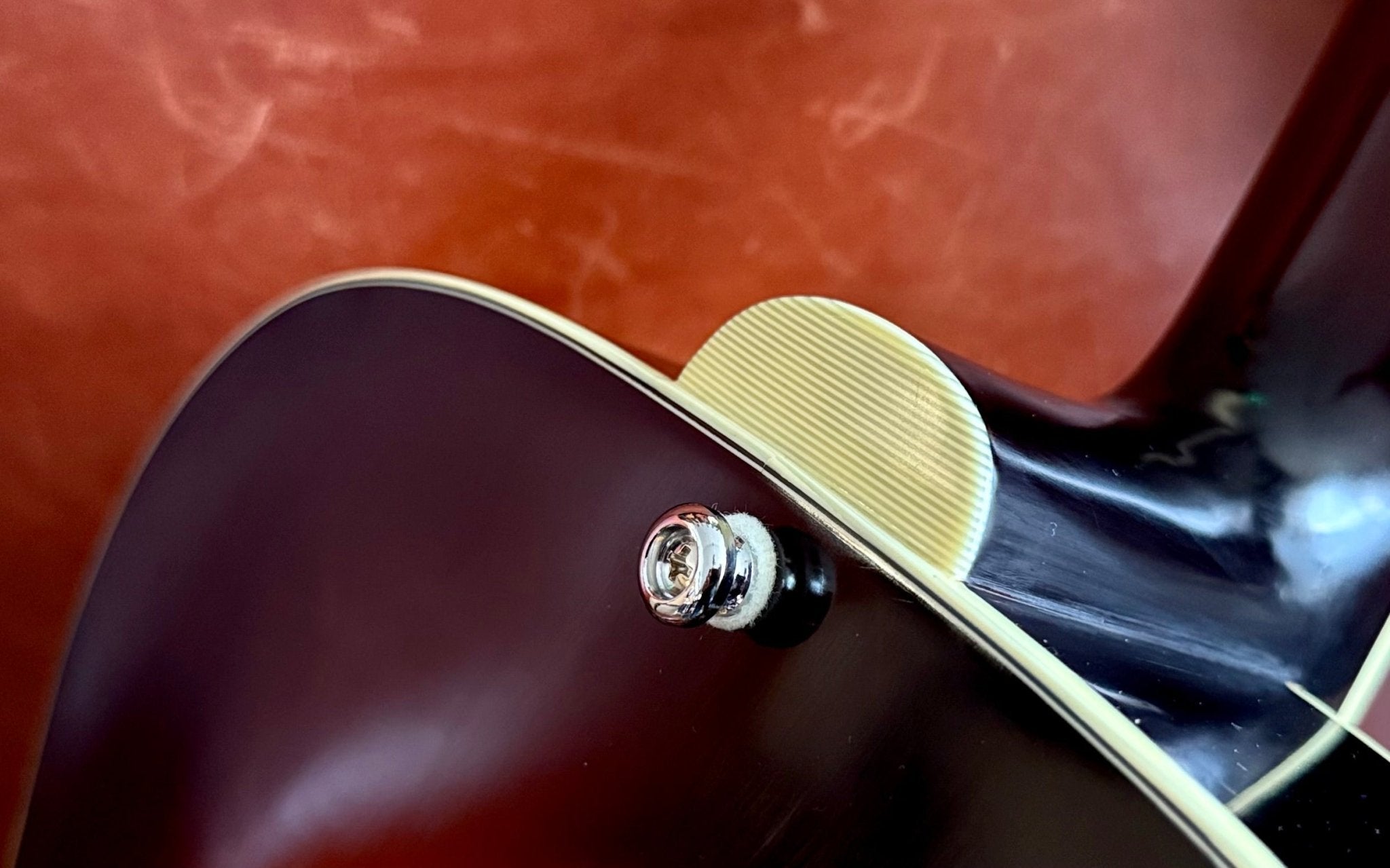 Eastman AR405 P90/TV Archtop Electric Guitar (Custom Pro Exclusive) - Richards Guitars Of Stratford Upon Avon