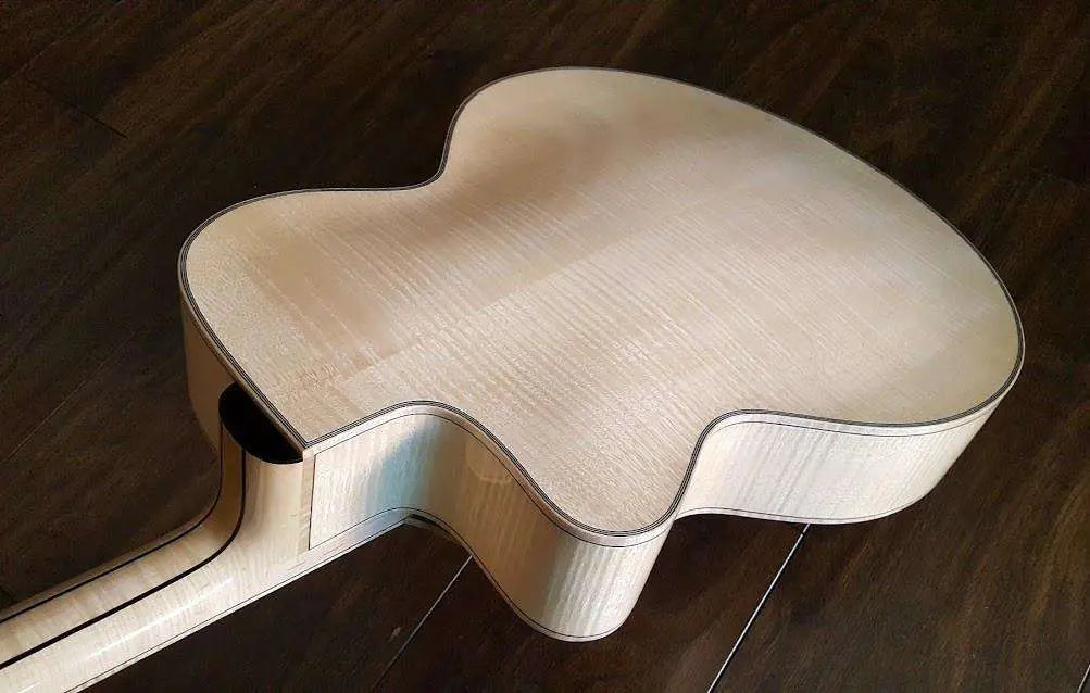 Eastman AR905CE Blonde (Price inc. Custom Pro Setup Package) - Richards Guitars Of Stratford Upon Avon