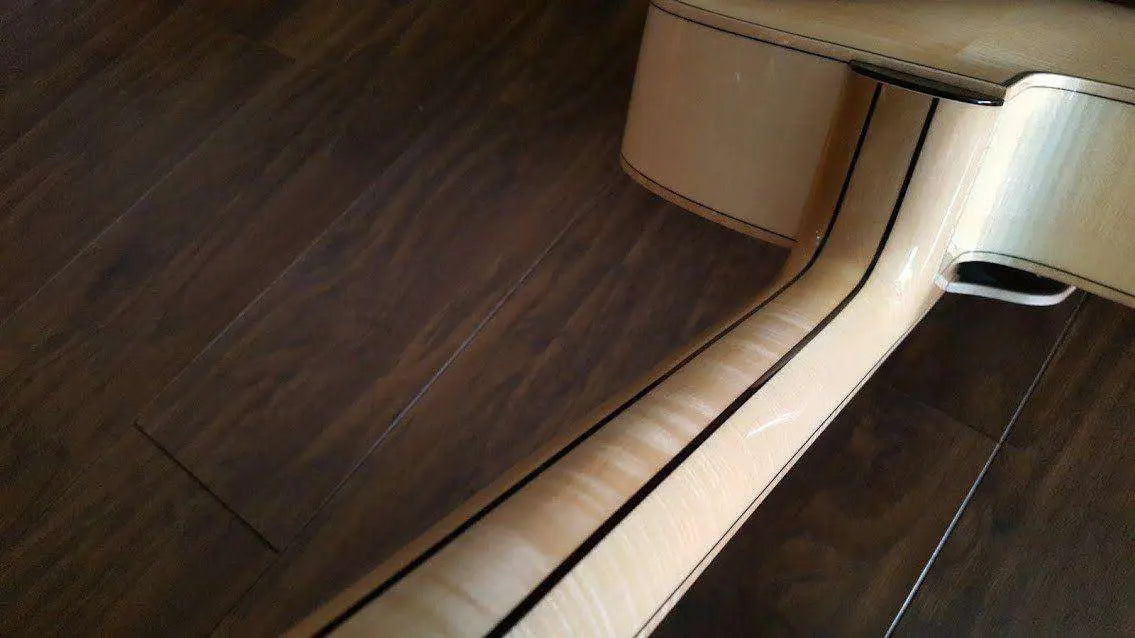 Eastman AR905CE Blonde (Price inc. Custom Pro Setup Package) - Richards Guitars Of Stratford Upon Avon