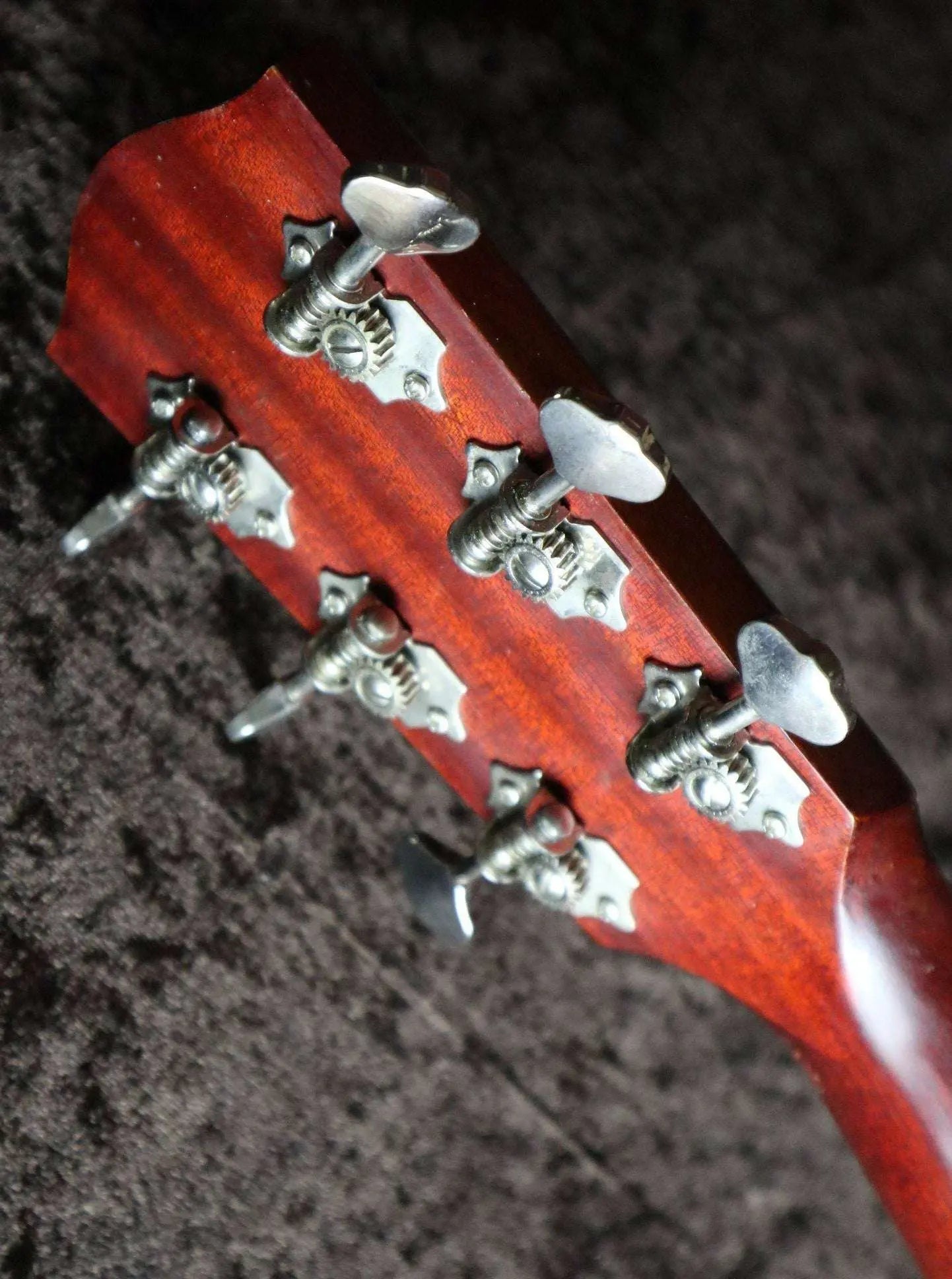 Eastman E10 OOSS/v ANTIQUE CLASSIC (Price inc. Custom Pro Setup Package) - Richards Guitars Of Stratford Upon Avon