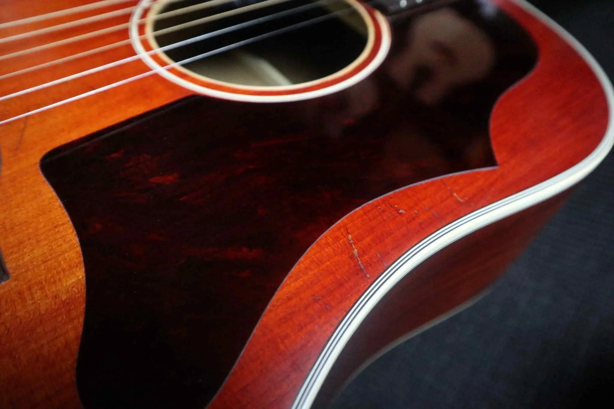 Eastman E10 SS/V Acoustic Guitar (Price inc. Custom Pro Setup Package) - Richards Guitars Of Stratford Upon Avon