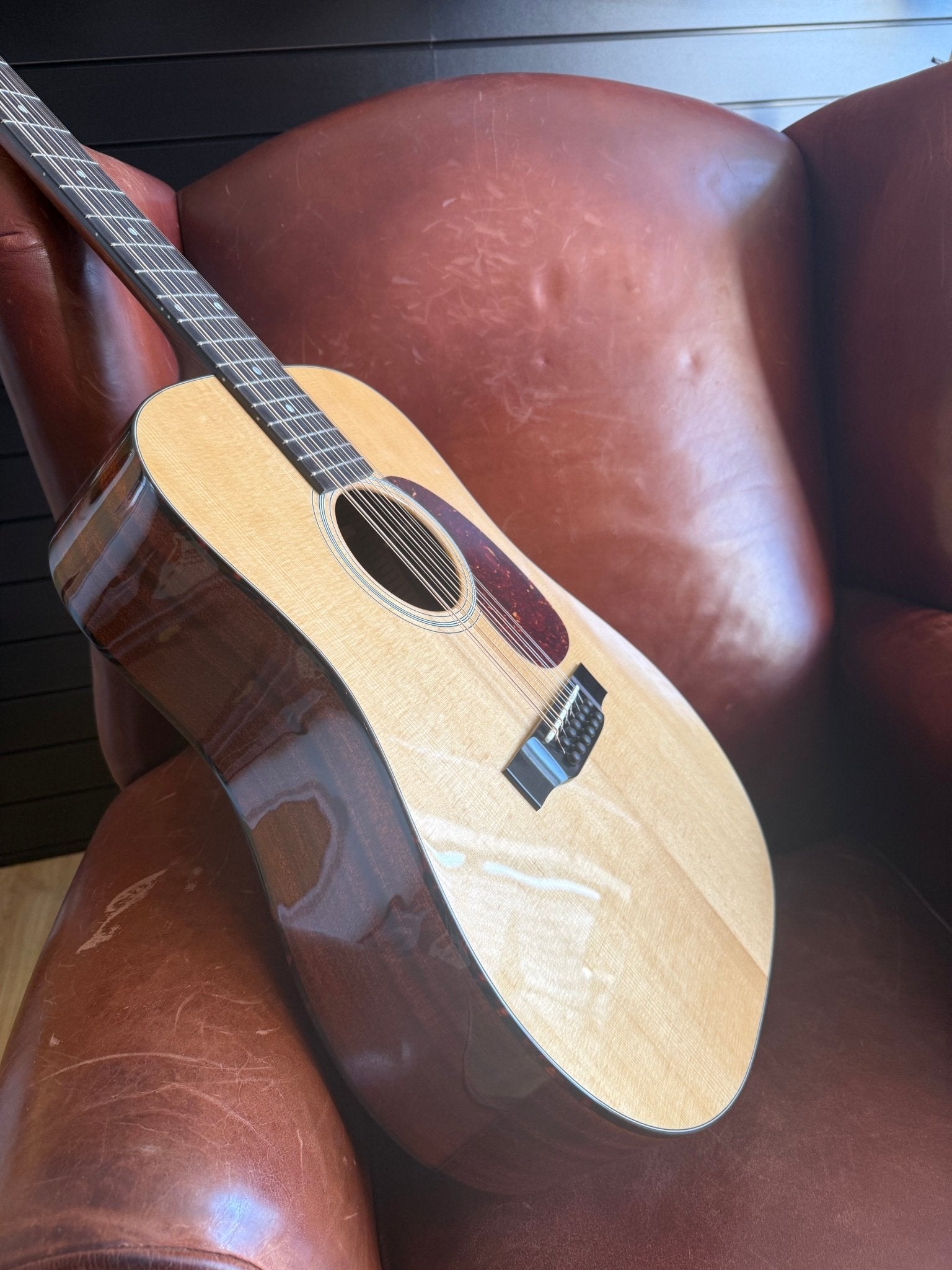 Eastman E1D - 12 Deluxe 12 String Acoustic Guitar (Price inc. Custom Pro Setup Package) - Richards Guitars Of Stratford Upon Avon