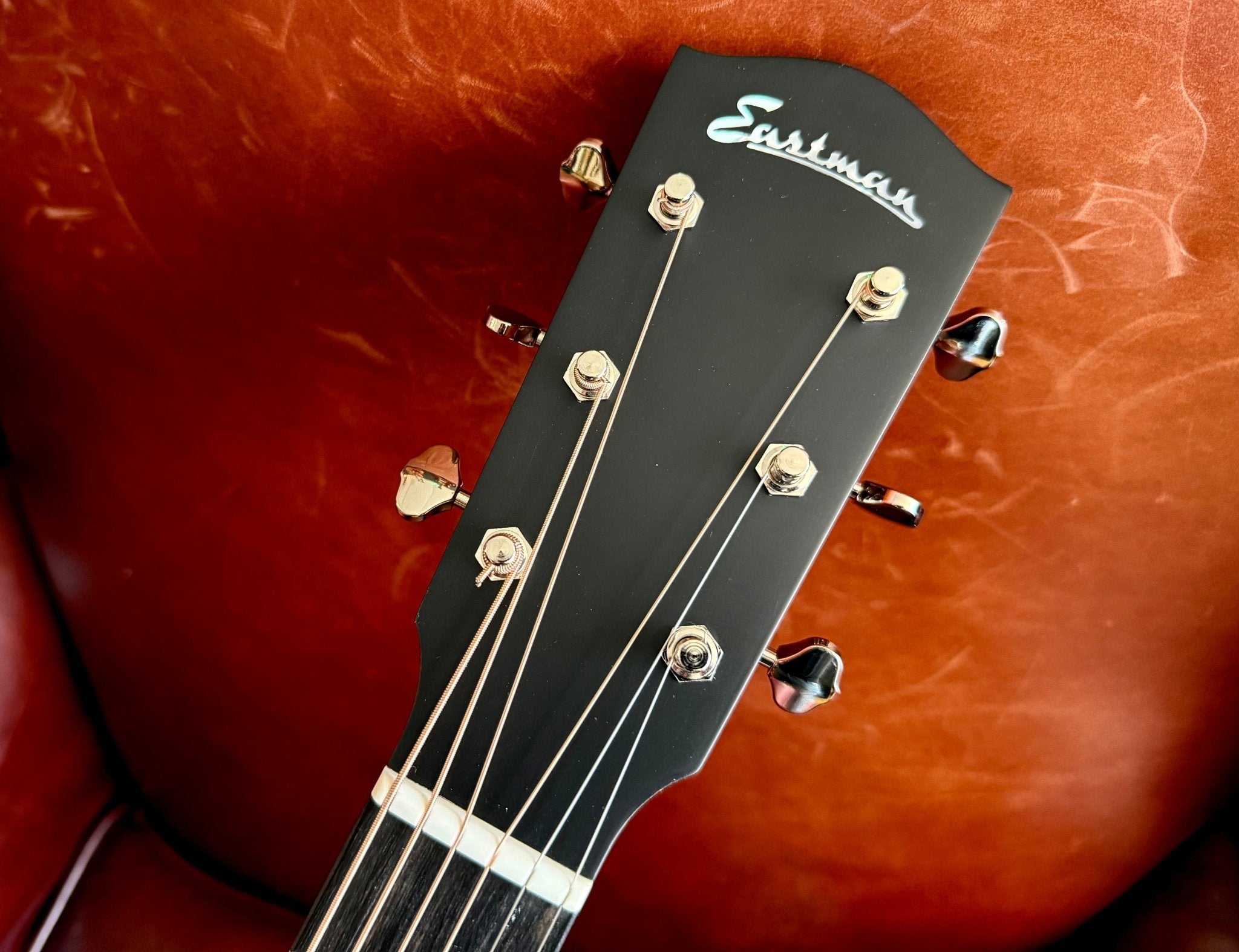 Eastman E1SS-SB Sunburst Acoustic Guitar (Price inc. Custom Pro Setup Package) - Richards Guitars Of Stratford Upon Avon