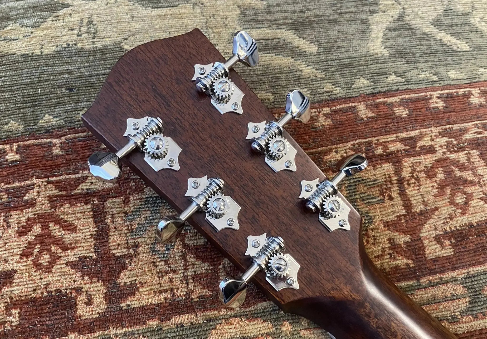 Eastman E20 SS TC Slope Shoulder dreadnought (Price inc. Custom Pro Setup Package) - Richards Guitars Of Stratford Upon Avon