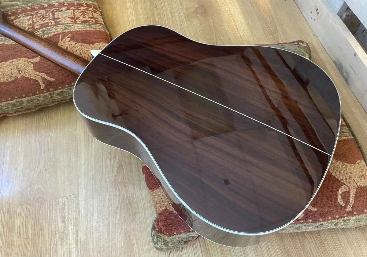 Eastman E20SS-TC Sunburst Acoustic Guitar (Price inc. £225 Custom Pro Setup Package)
